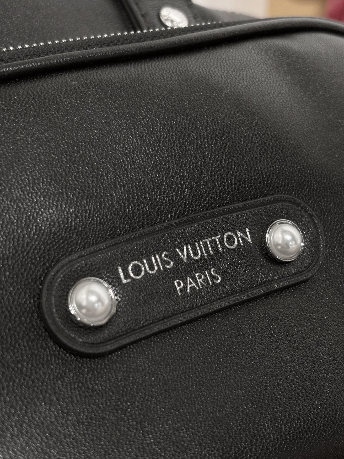 LV KEEPALL CARGO Bandoulière 25 M13988 25x15x11cm - Image 8