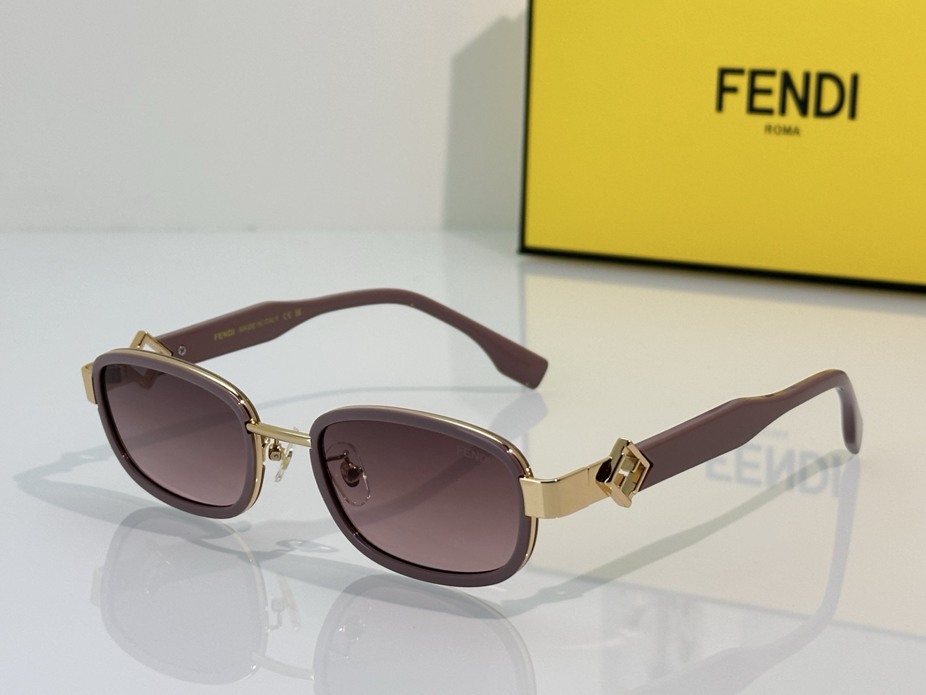 Fendi Glasses FD8131 53-22-145 - Image 3
