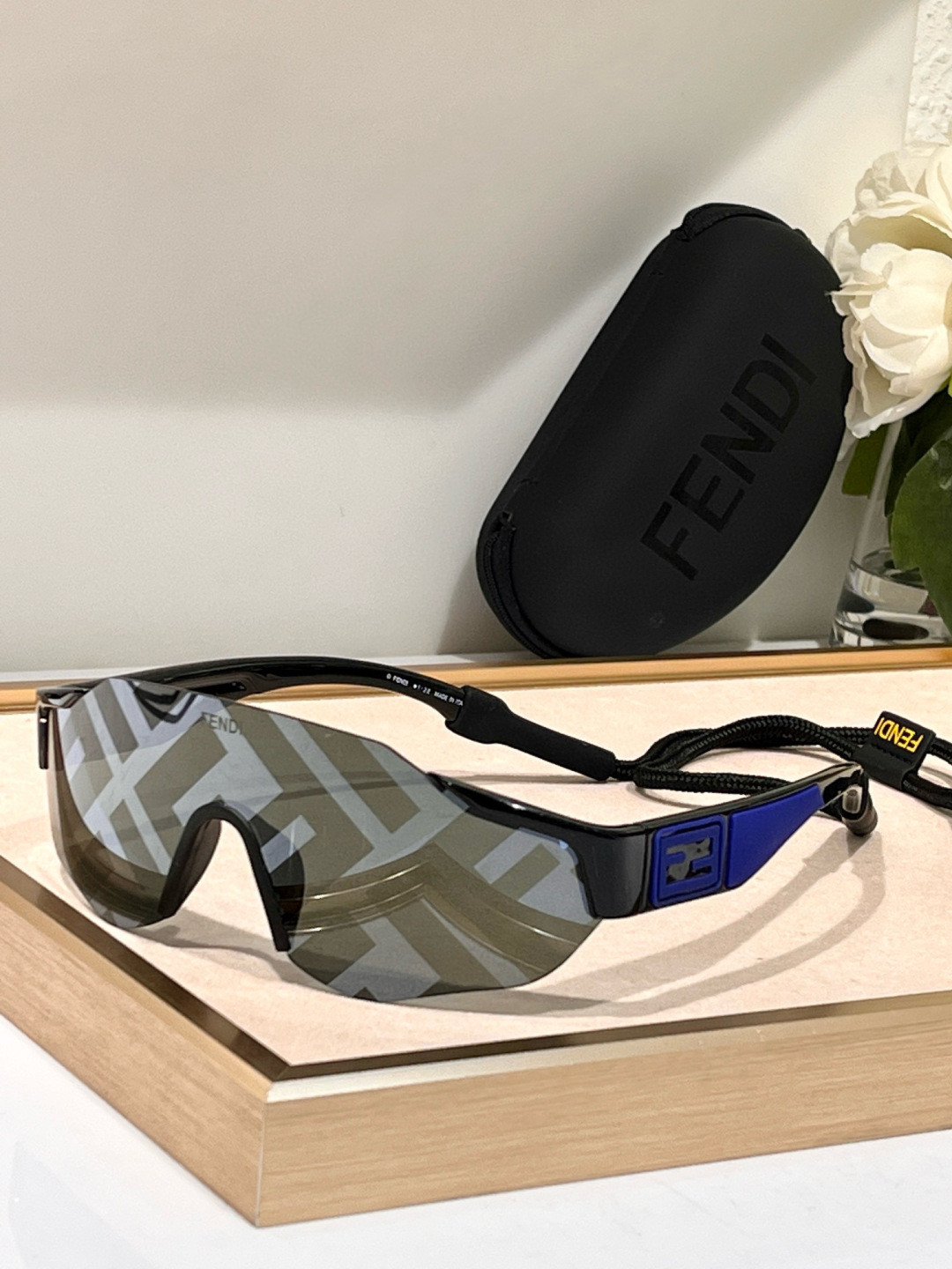 Fendi Glasses FF40088U 145-135 Sports rope - Image 4