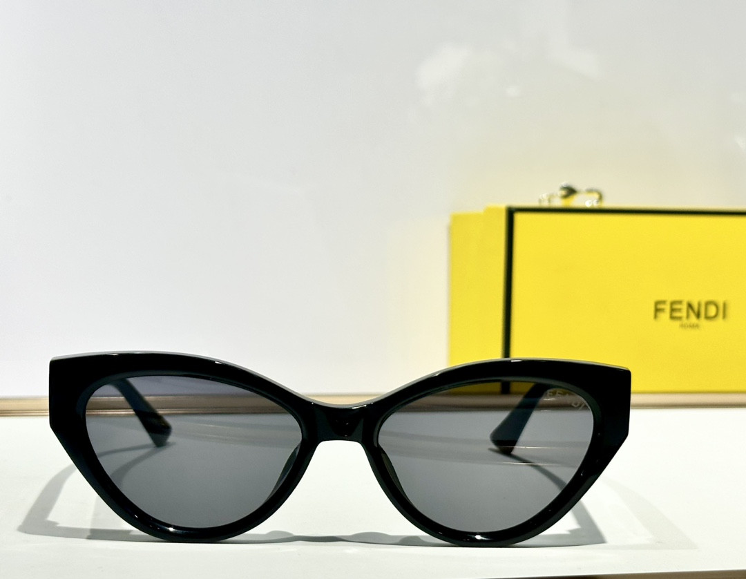Fendi Glasses FE40164U 54-18-148 - Image 8