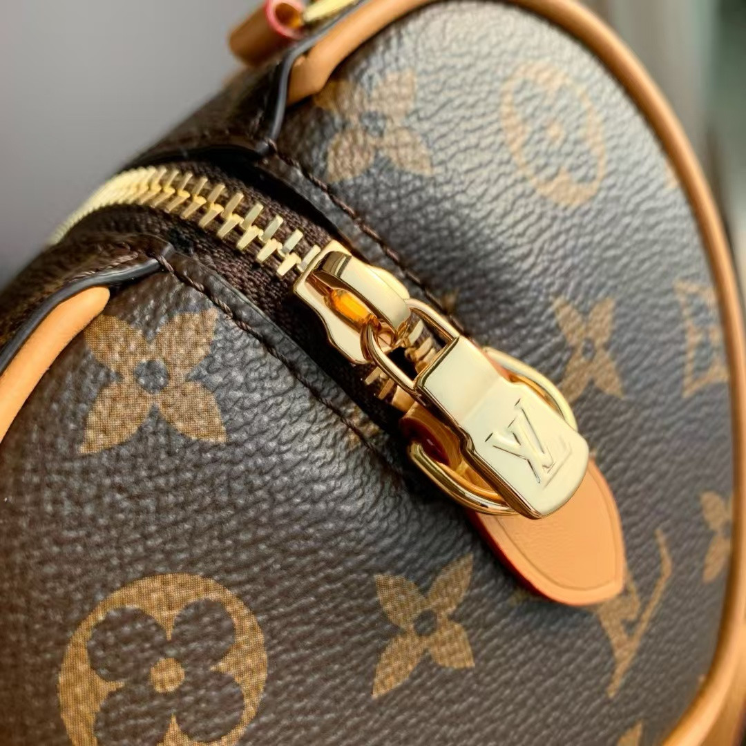 LV Nano Speedy Dating M13226 18 x 10.5 x 11.5 cm - Image 9