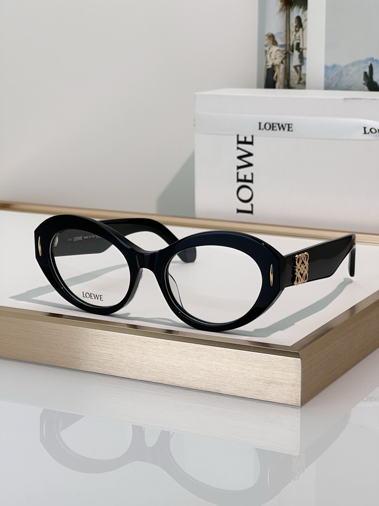Loewe Glasses LW50090I 52-18-140 - Image 3