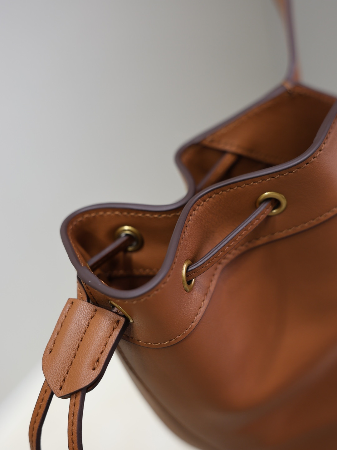 YSL Y Large Hobo (Leather) 35 x 25 x 15 cm - Image 14