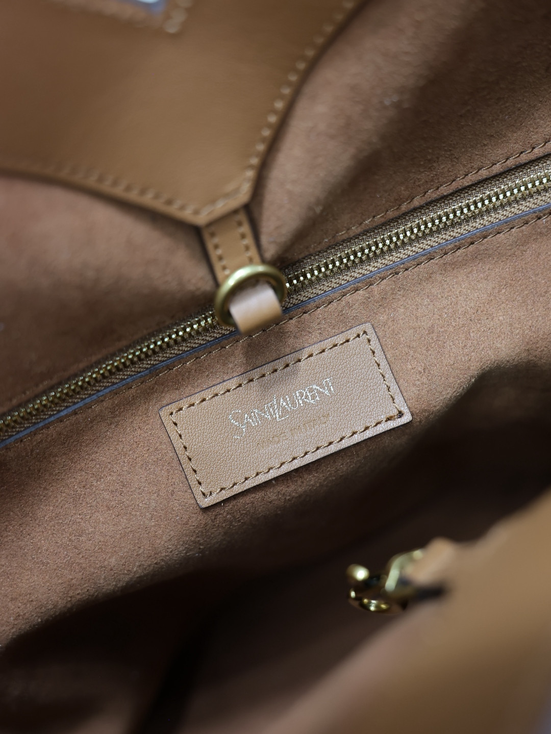 YSL Y Large Hobo (Leather) 35 x 25 x 15 cm - Image 16