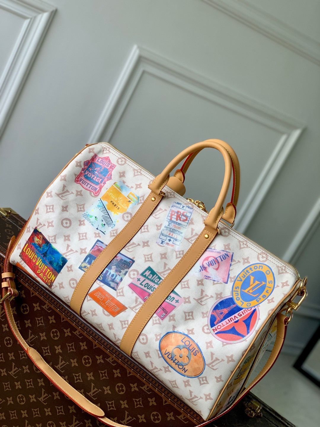 LV Keepall Bandouliere 45 M14736 45 x 27 x 20 cm - Image 4