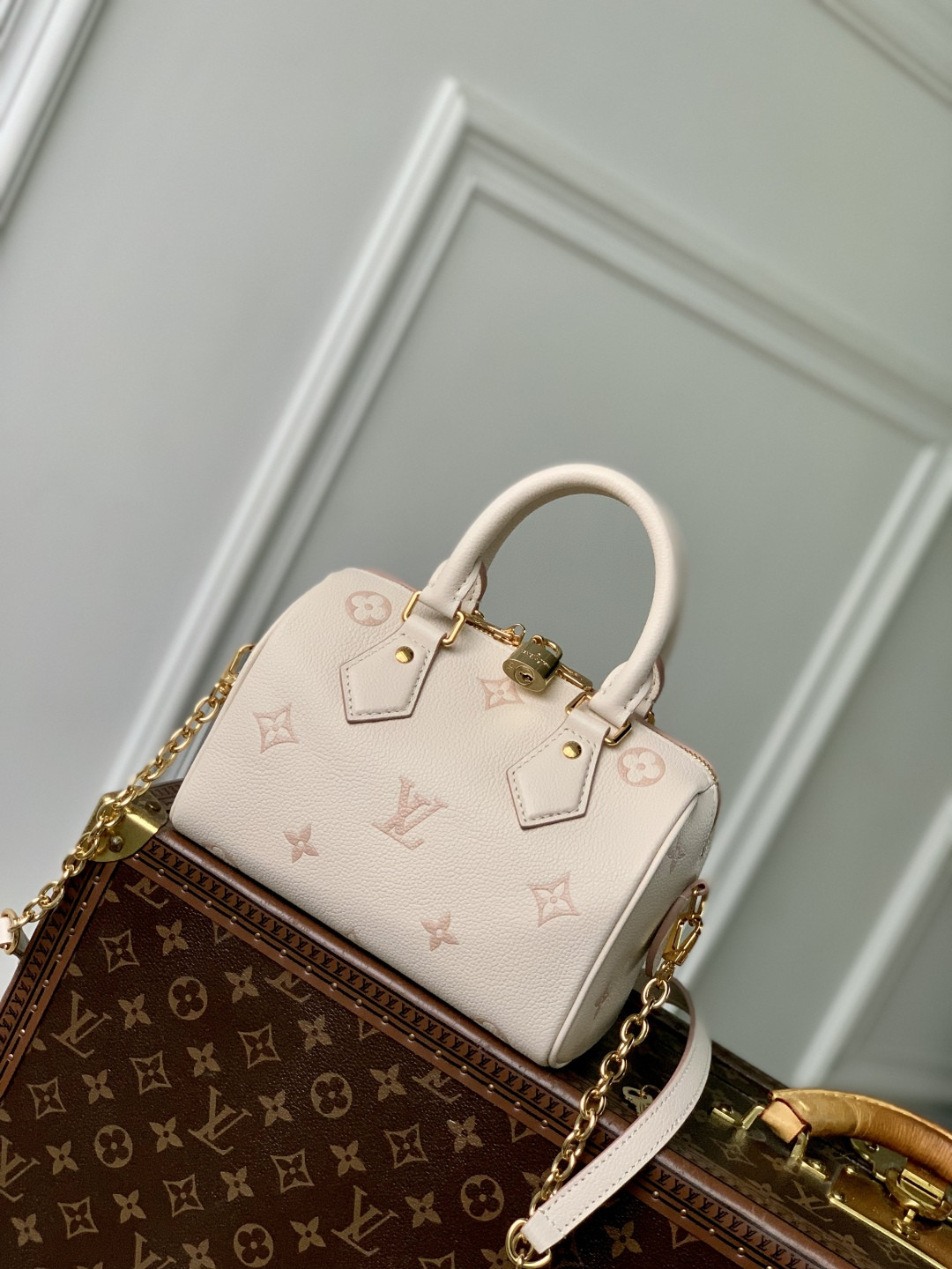 LV Speedy Bandouliere 20 M14291 20.5 x 13.5 x 12 cm - Image 2