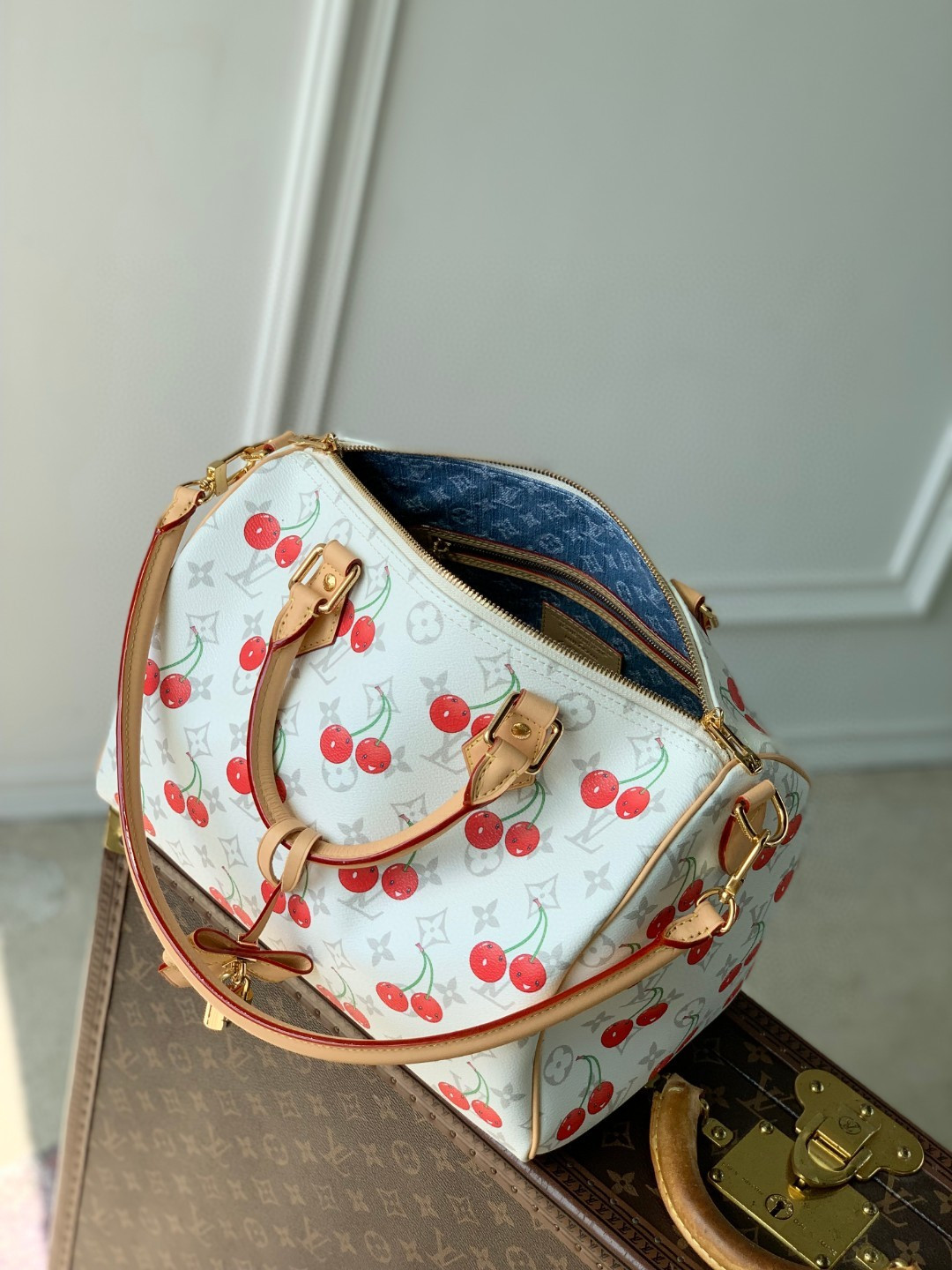 LV x TM Speedy Soft Bandoulière 30 M14238 (30cm*21*17cm) - Image 4