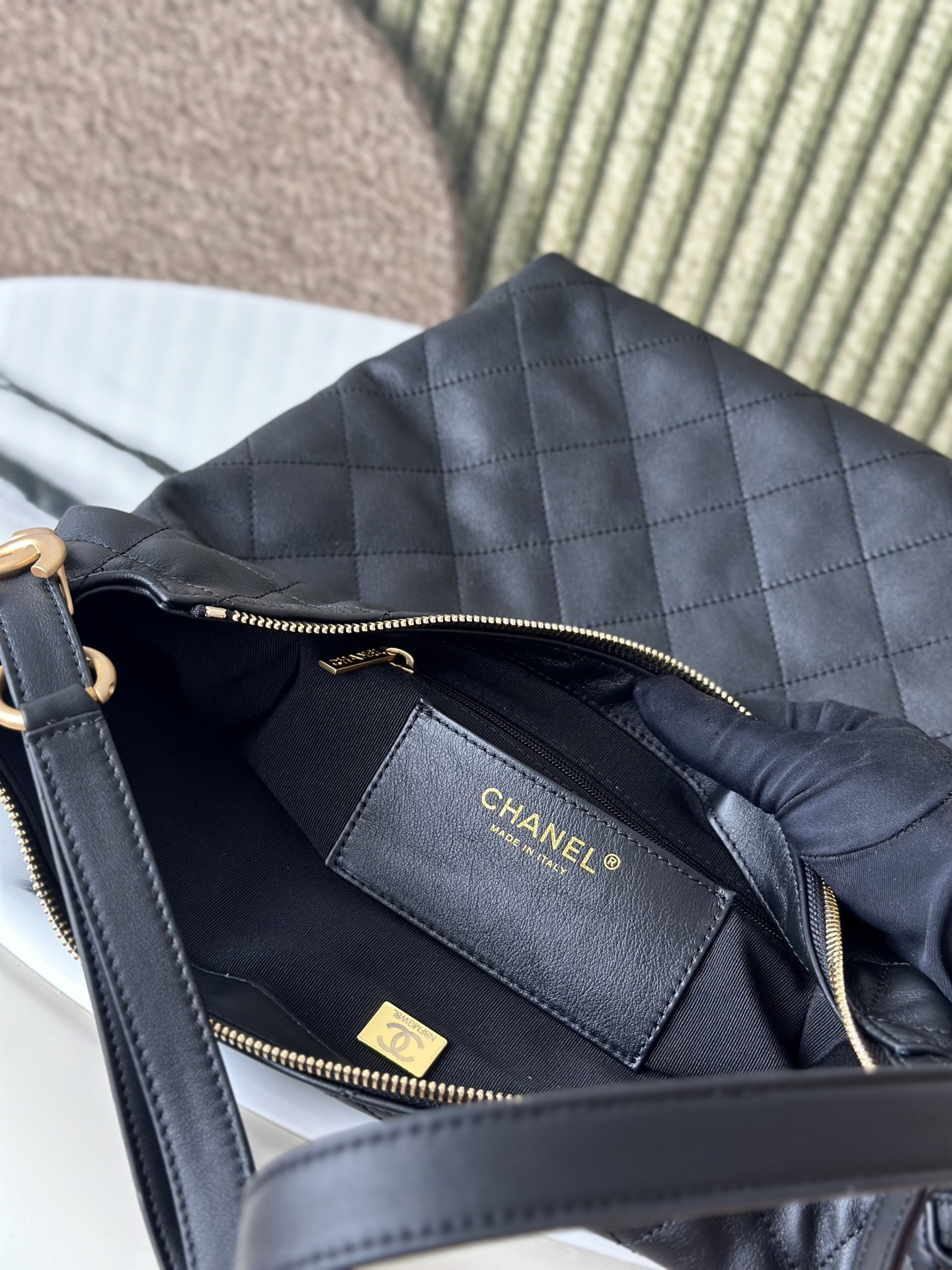 Chanel Large Backpack AS5523(33.5x28x10.5cm) - Image 10