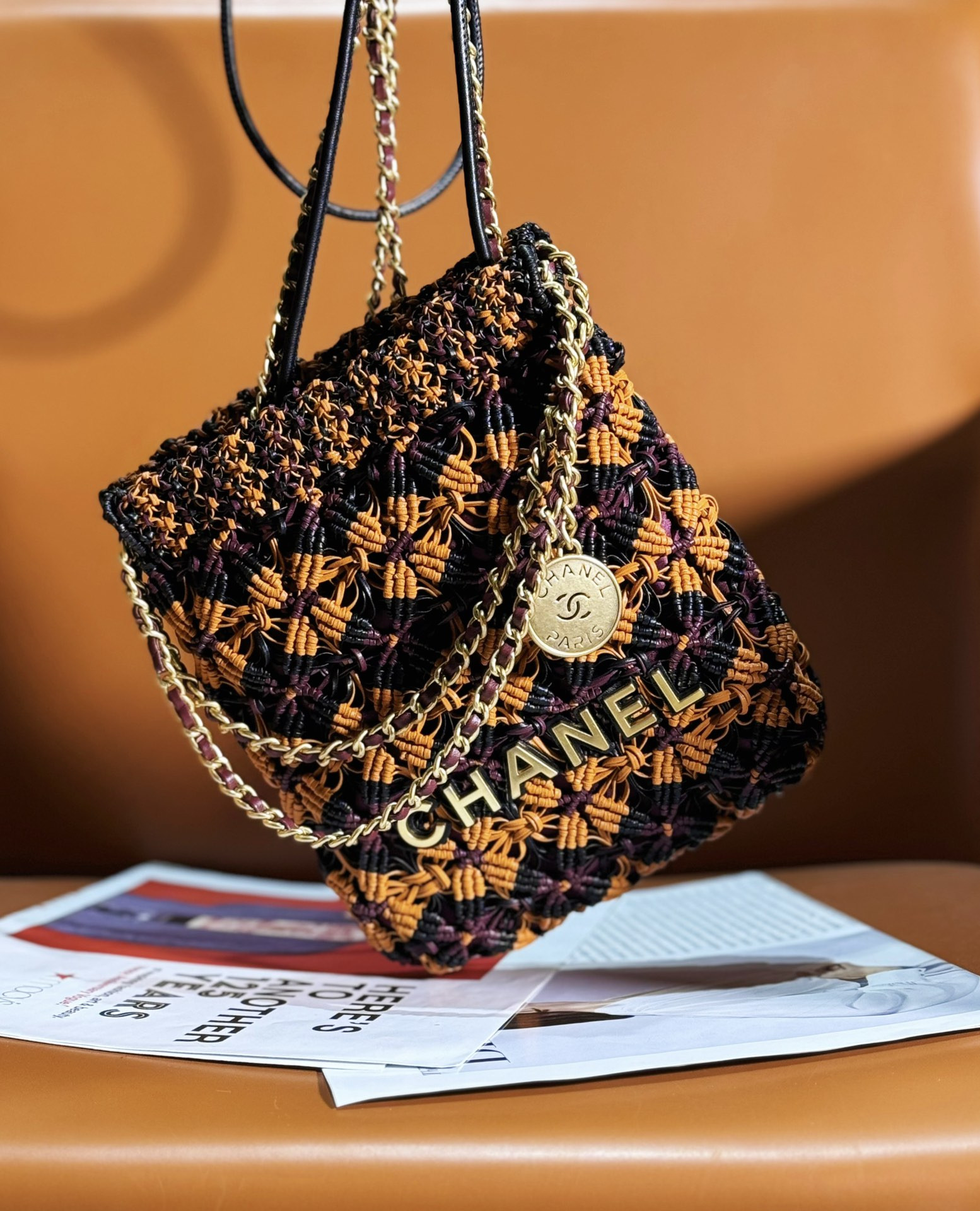 Chanel 22 mini Handbag 23x18.5x6cm - Image 2