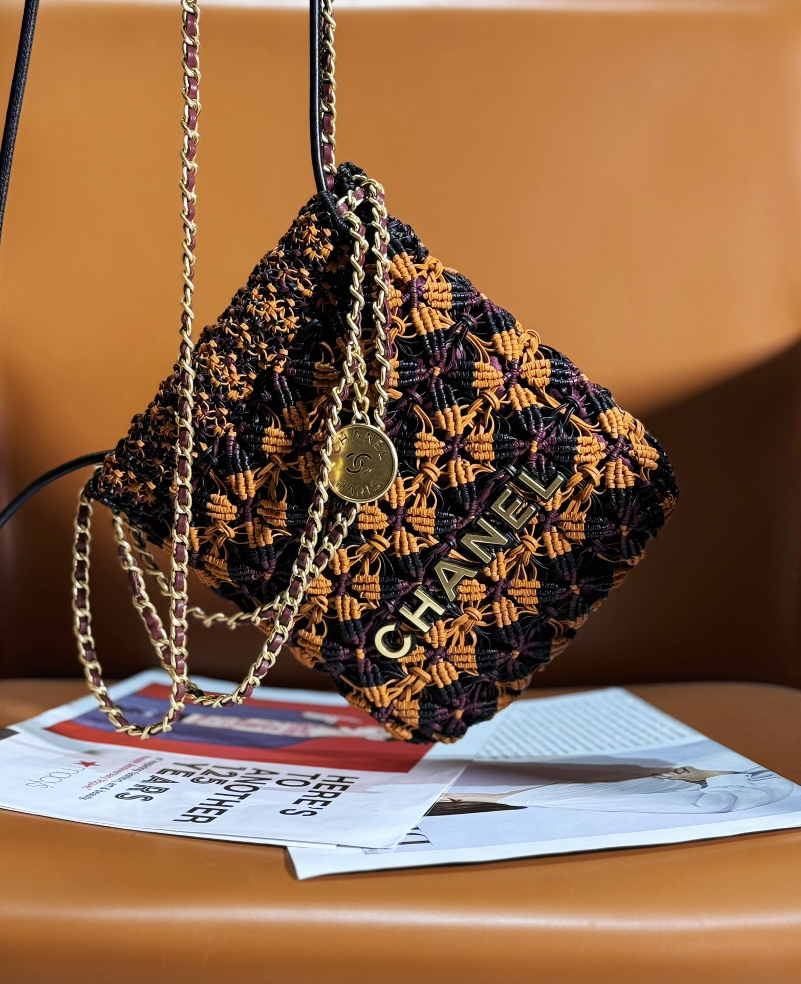 Chanel 22 mini Handbag 23x18.5x6cm - Image 4
