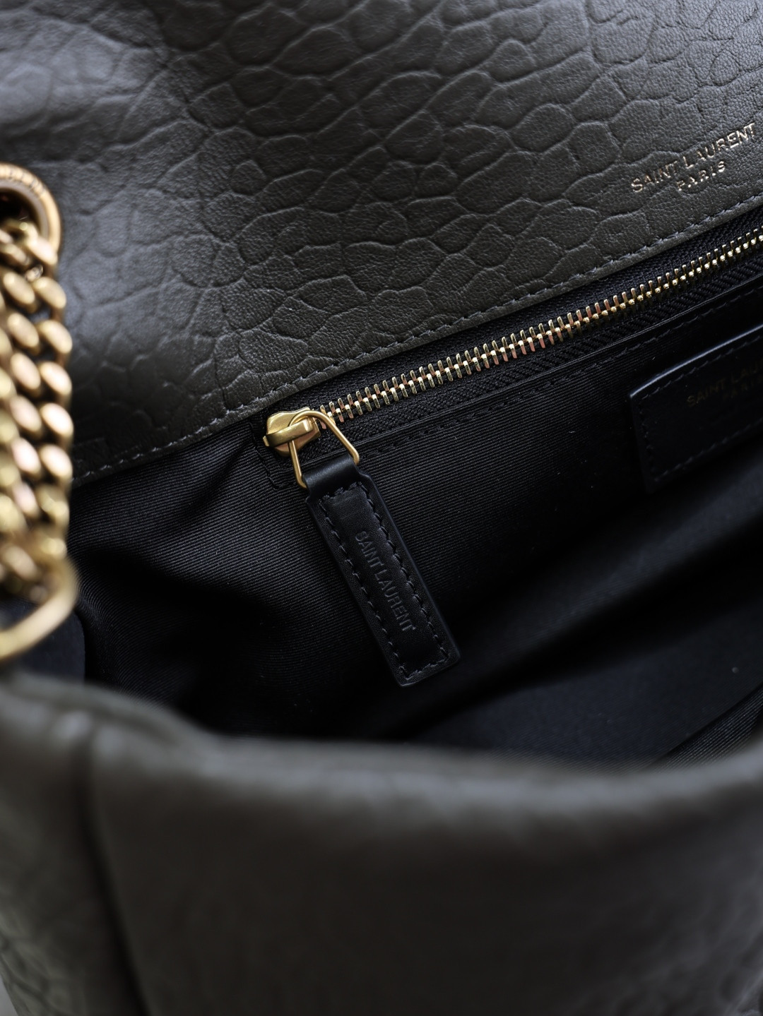 YSL CALYPSO medium in grained lambskin 800916 30x15x7.5cm - Image 16