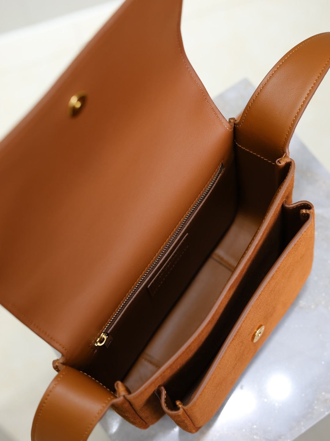 YSL NIKI satchel in suede 21.5x16x9cm - Image 10