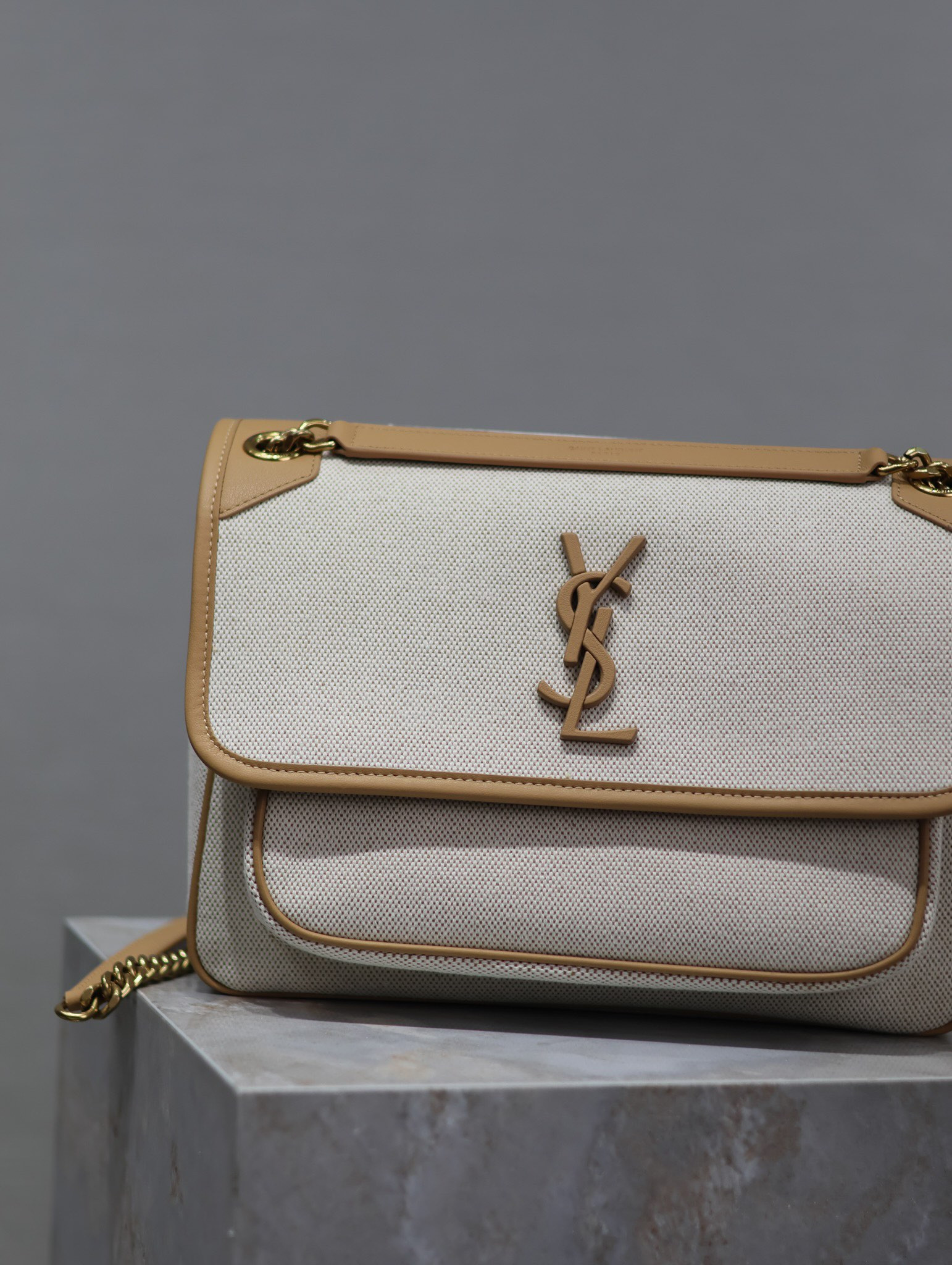 YSL NIKI MEDIUM IN Calfskin Cotton and Linen 28x20x8.5cm - Image 12