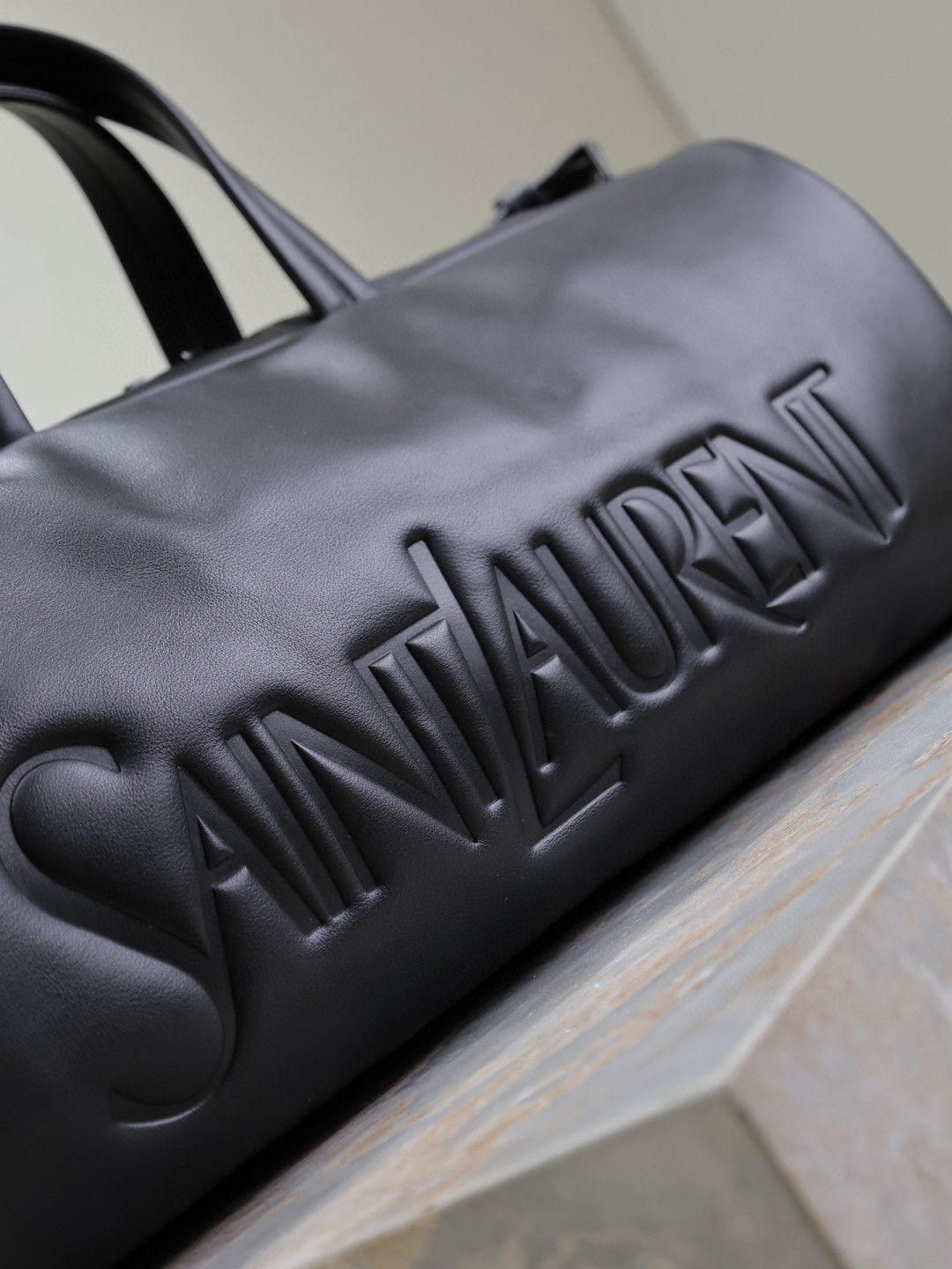 YSL SAINT LAURENT duffle in lambskin 53x24x22cm - Image 6