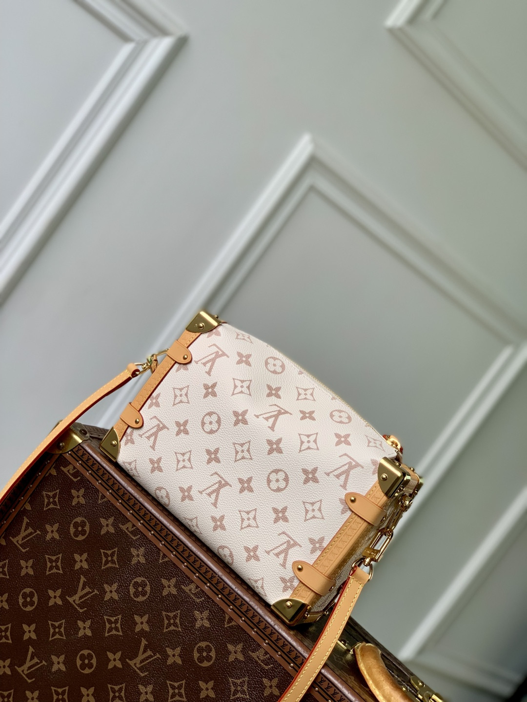 LV Side Trunk MM M26287 (23.5*16*8.5cm) - Image 4