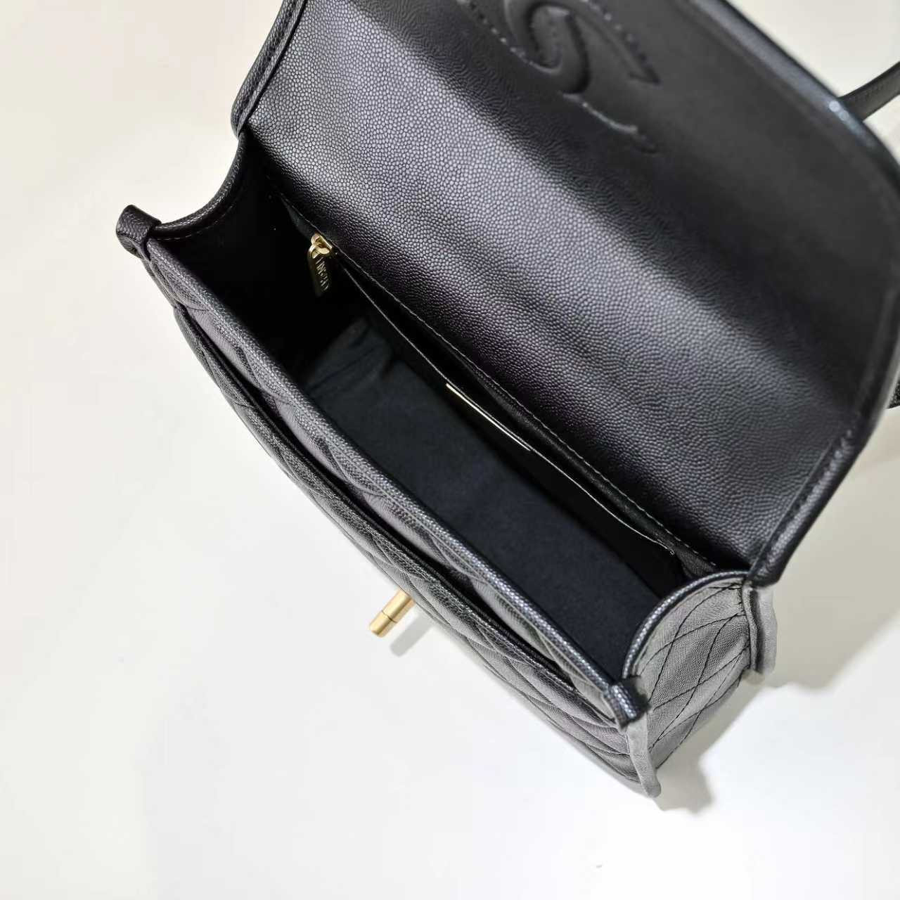 Chanel Backpack AS5715 19.5x22x7cm - Image 6