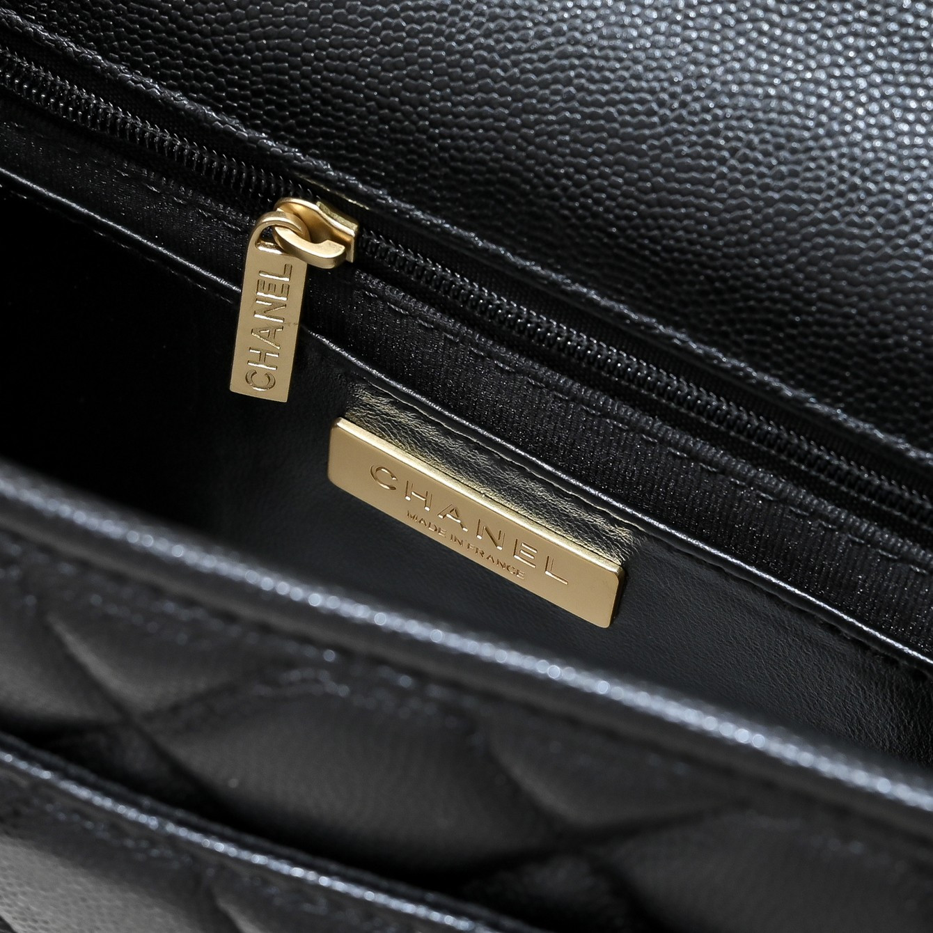 Chanel Backpack AS5715 19.5x22x7cm - Image 9