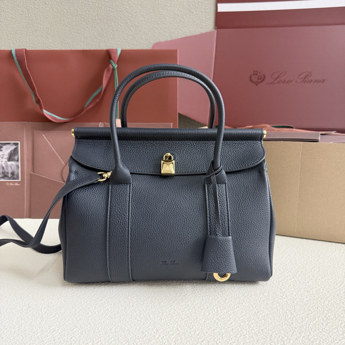 Loro Piana Loom L25 Calfskin Deep Royal Blue 25x18x12.5cm - Image 2