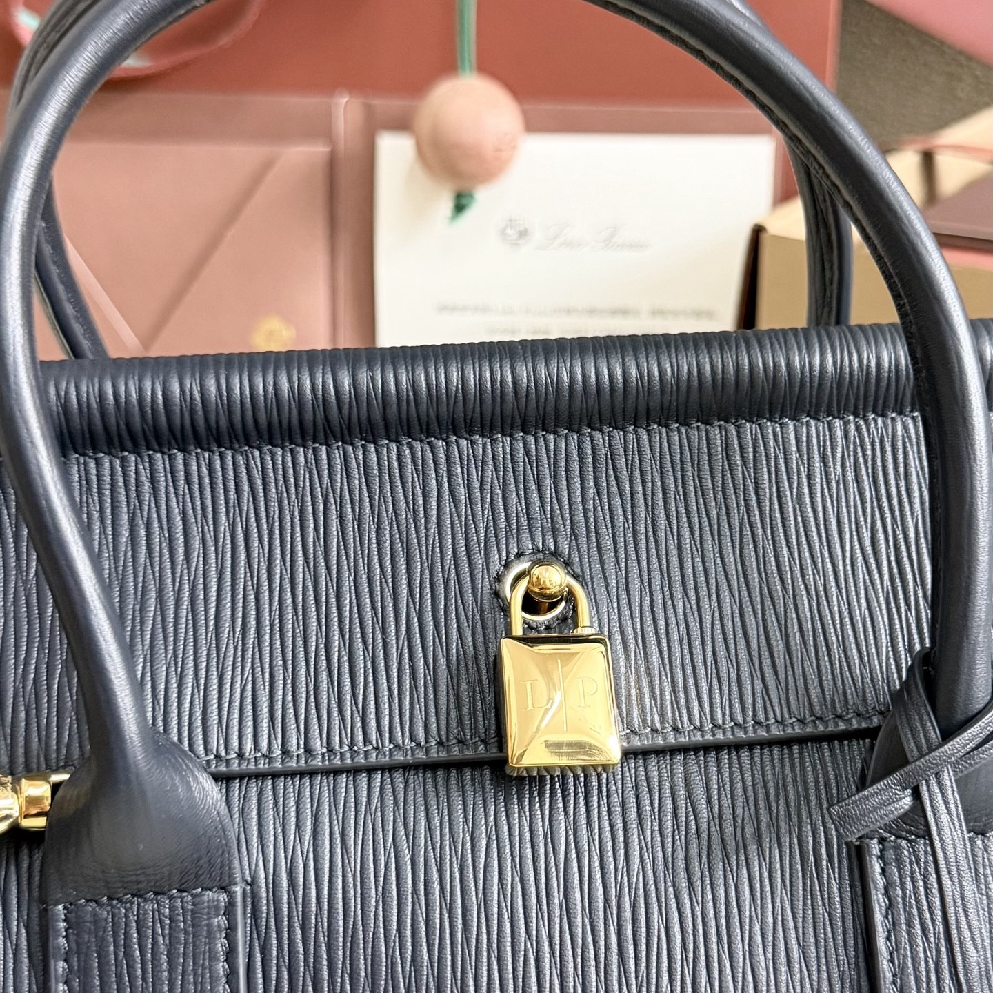 Loro Piana Loom L25 Calfskin Dark blue 25x18x12.5cm - Image 7