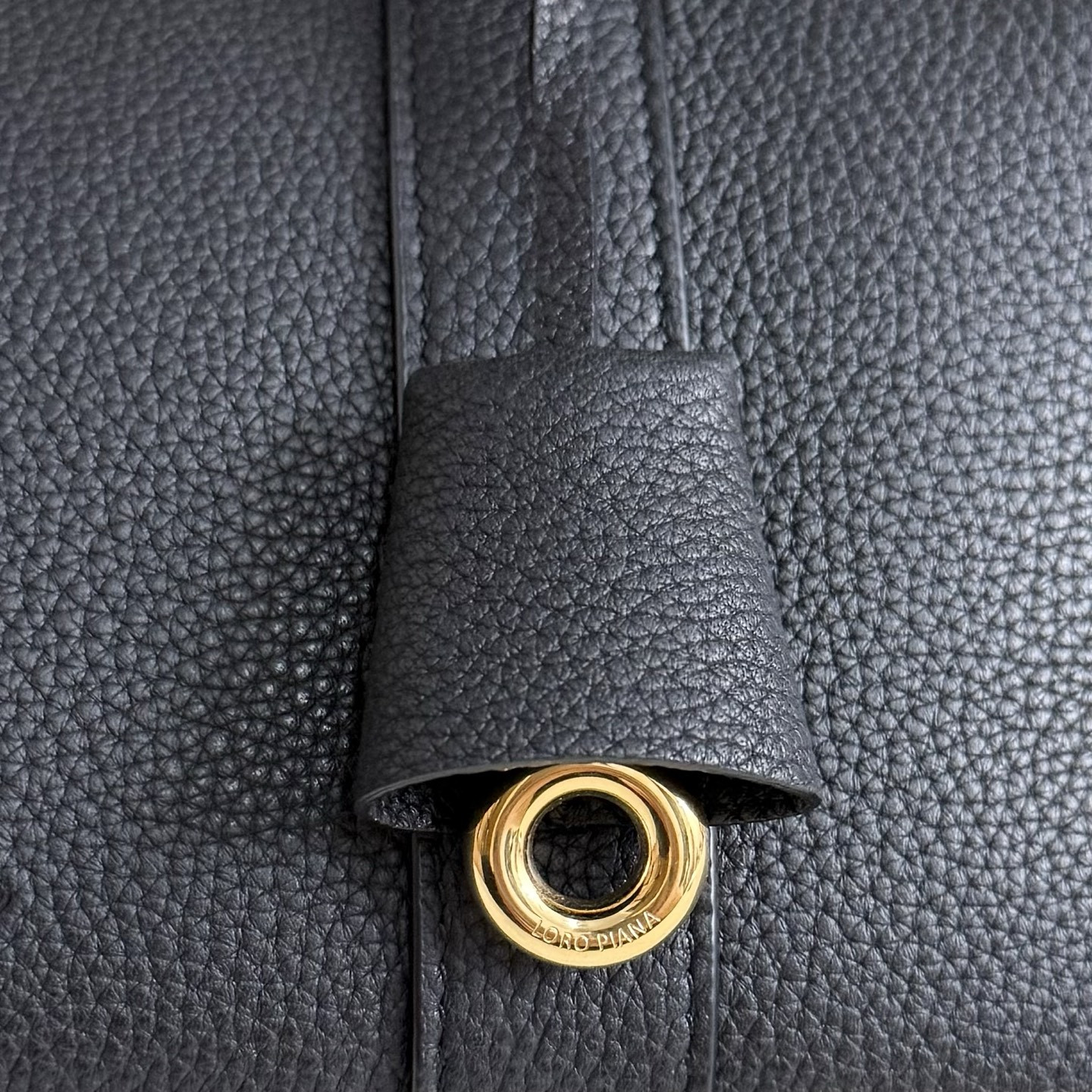 Loro Piana Loom L25 Calfskin 25x18x12.5cm - Image 8
