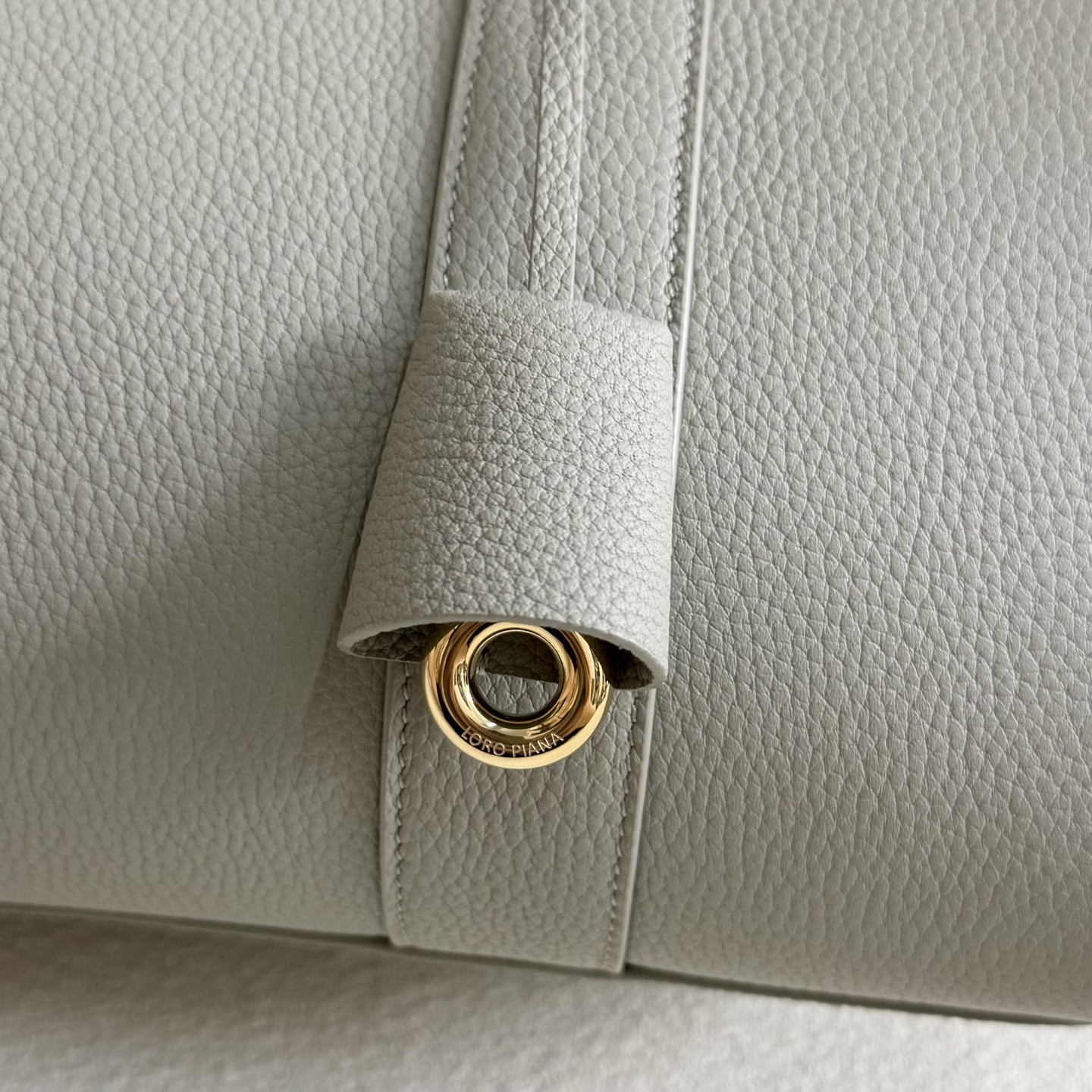 Loro Piana Loom L32 Calfskin 33x23x18cm - Image 8
