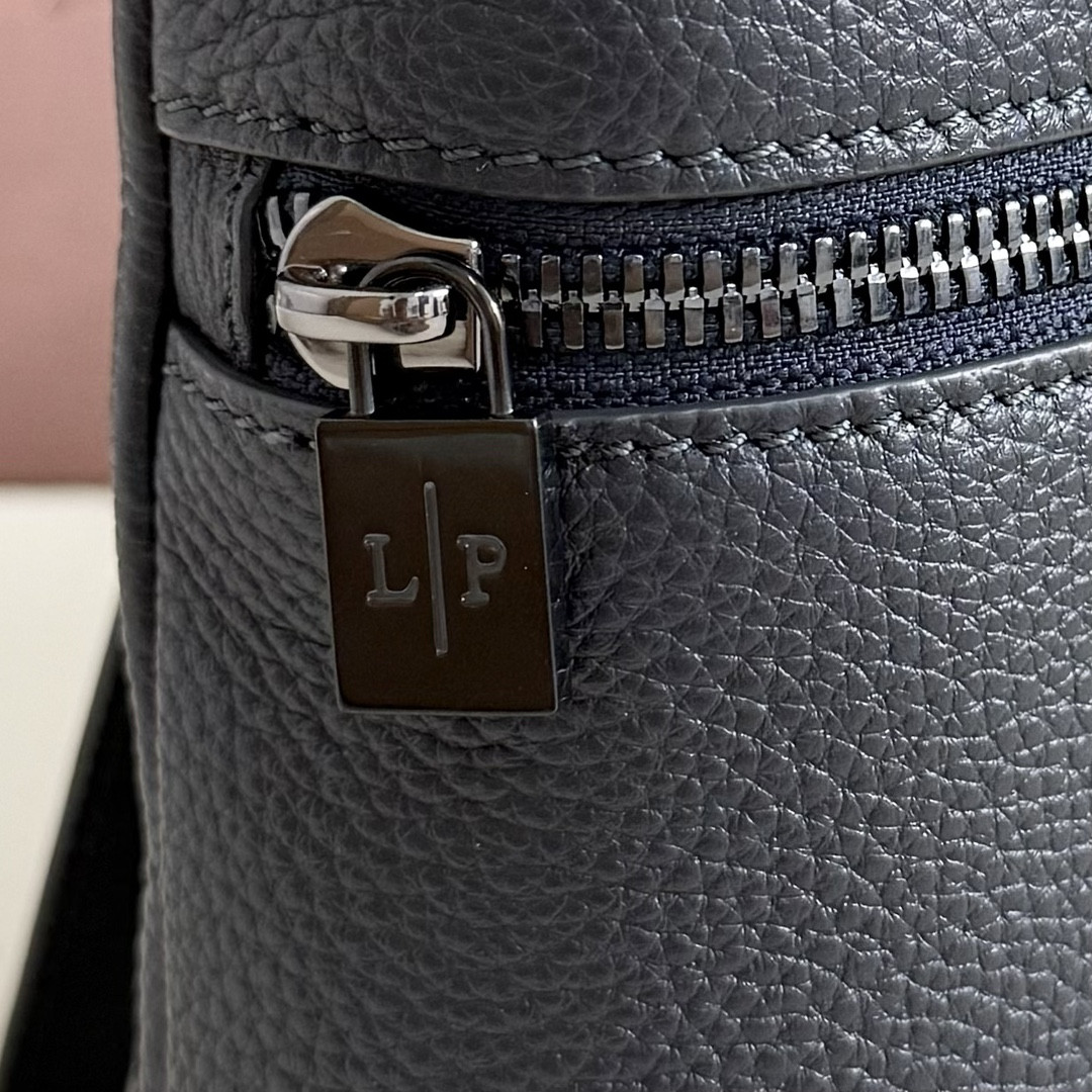 Loro Piana Extra pouch L29 Deep Royal Blue FAP3262 (29*18*5cm) - Image 8