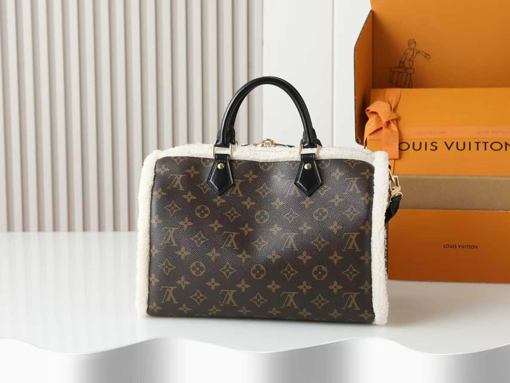 LV Speedy Soft 30 Teddy M26326 (30*21*17cm) - Image 3