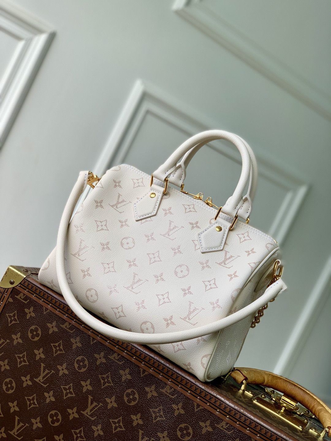 LV SPEEDY Bandoulière 25 Handbag M26690 18x13x25cm - Image 4