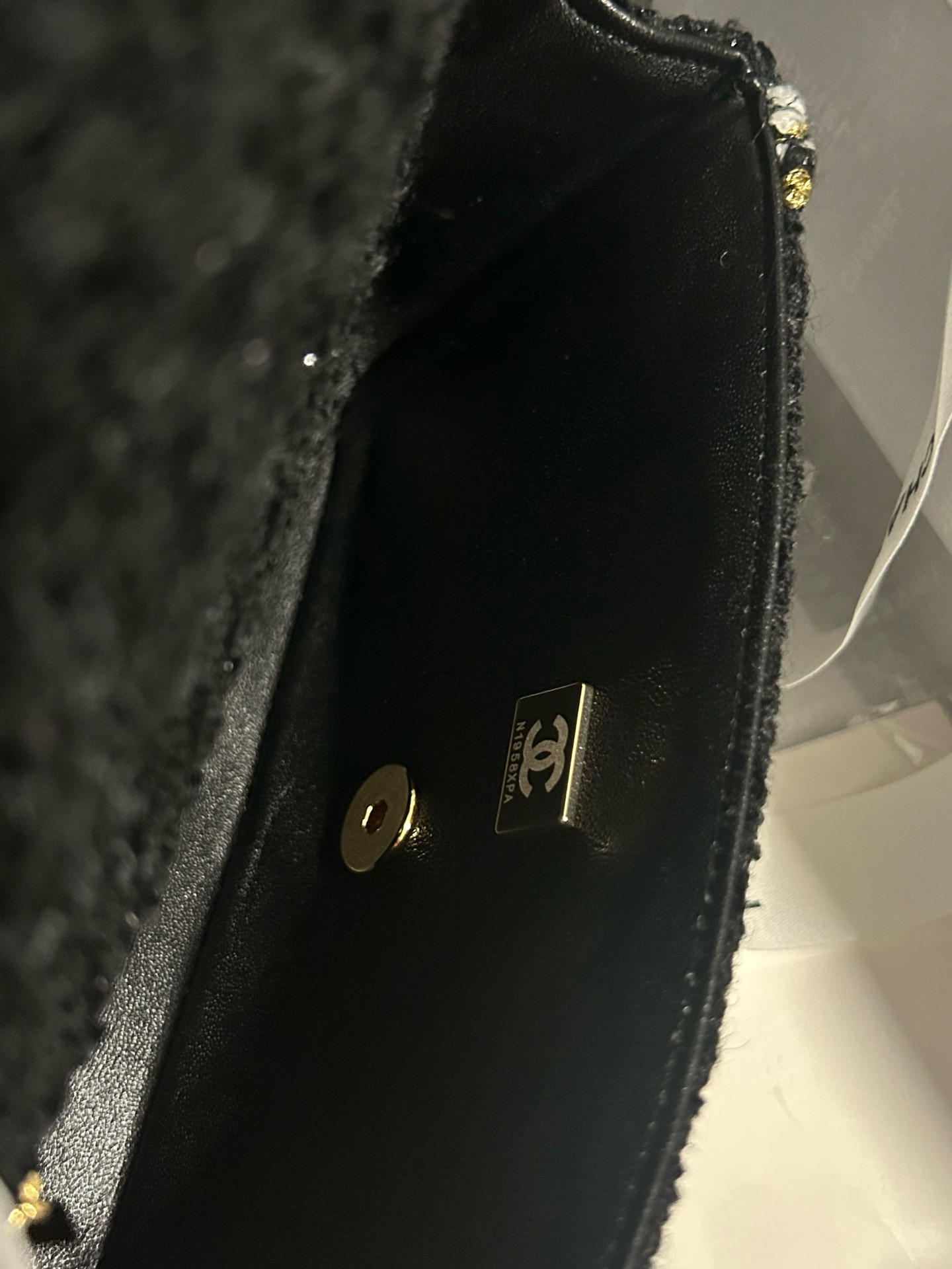 Chanel Mini Classic Handbag 12x20x6cm - Image 10