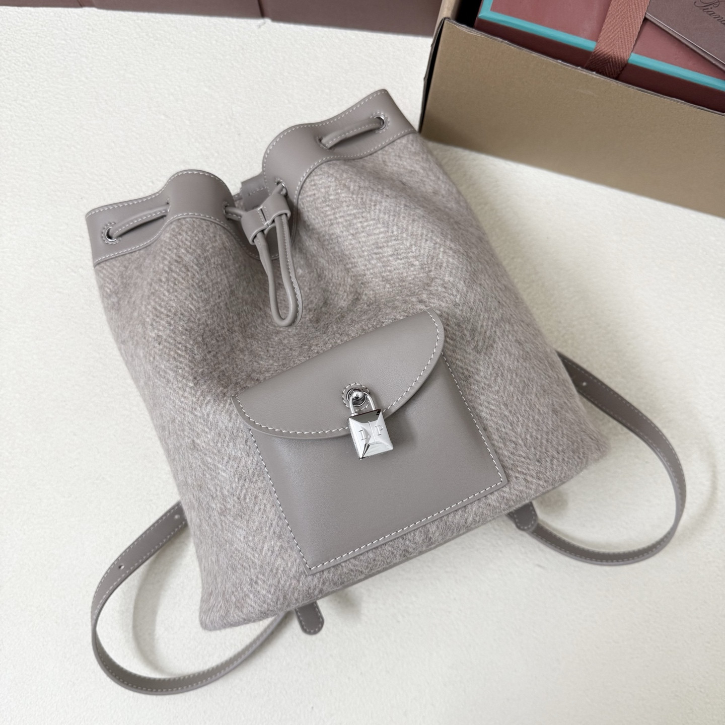 Loro Piana Extra Drawstring Backpack L27 25x27x14 cm - Image 5