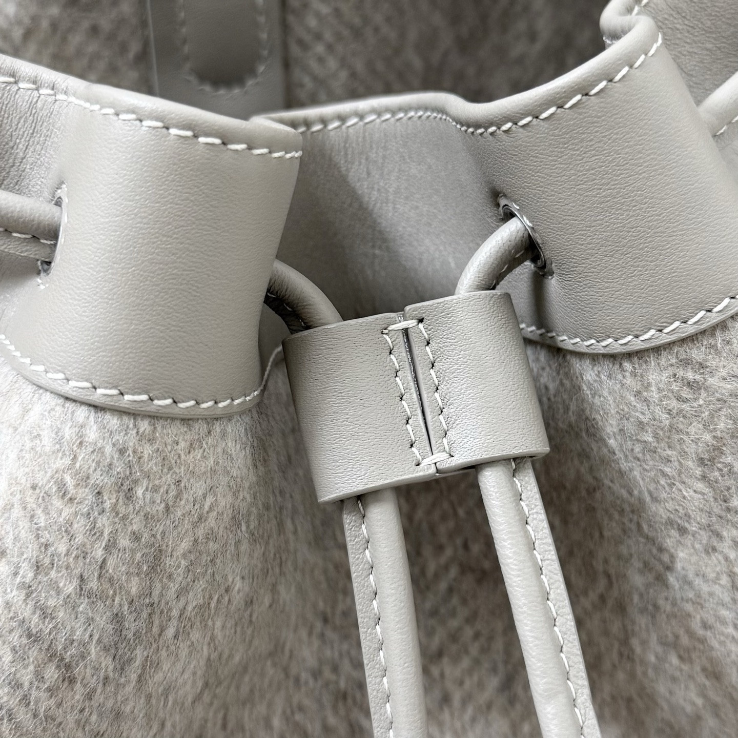 Loro Piana Extra Drawstring Backpack L27 25x27x14 cm - Image 9