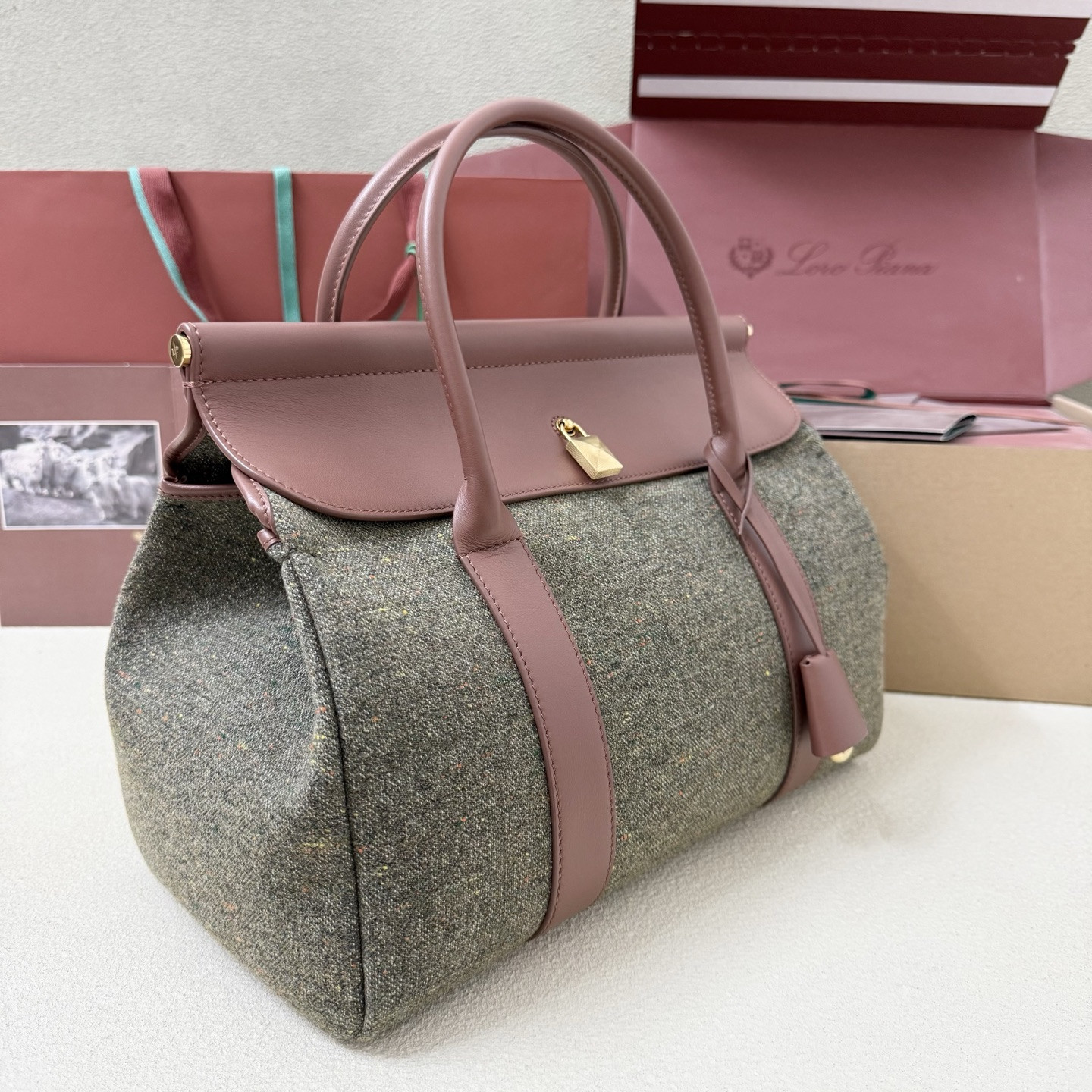 Loro Piana Loom L32 33x23x18cm - Image 4