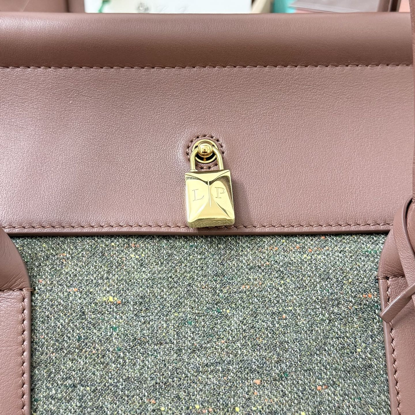 Loro Piana Loom L32 33x23x18cm - Image 9