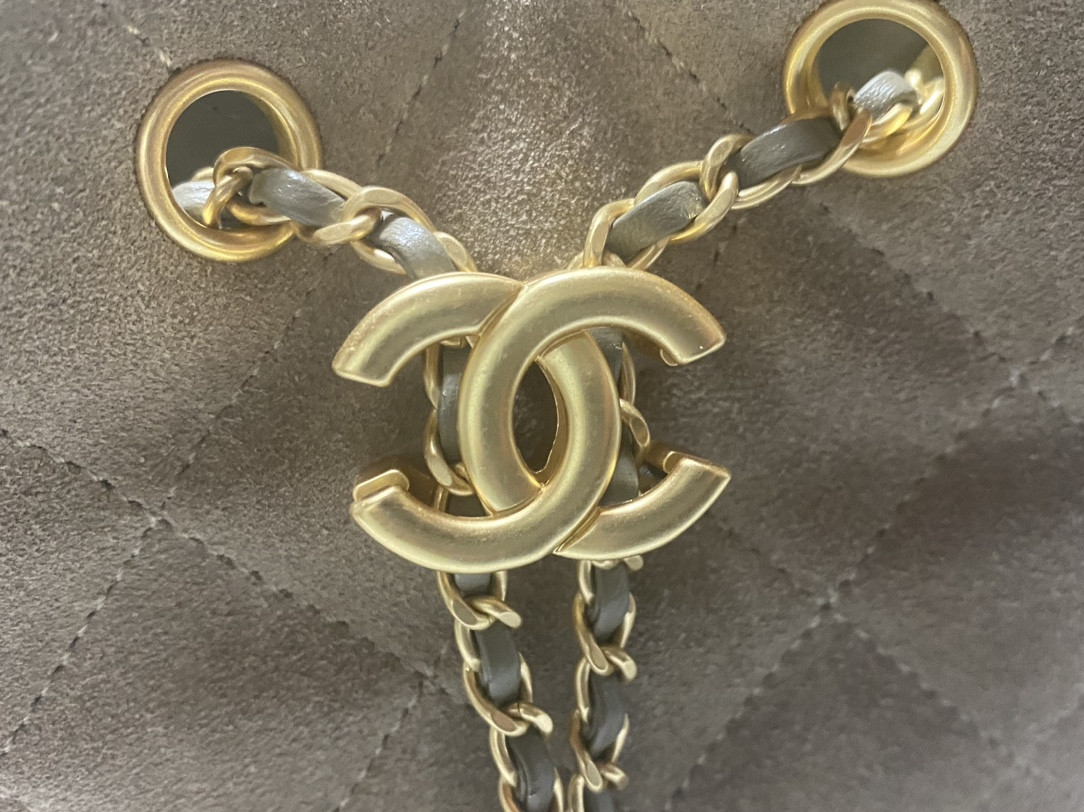 Chanel 25 Medium Backpack AS5600 23x23x14cm - Image 4