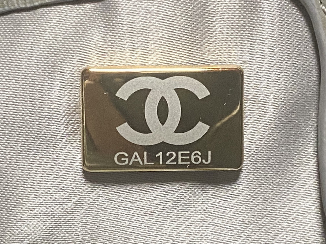 Chanel 25 Medium Backpack AS5600 23x23x14cm - Image 10