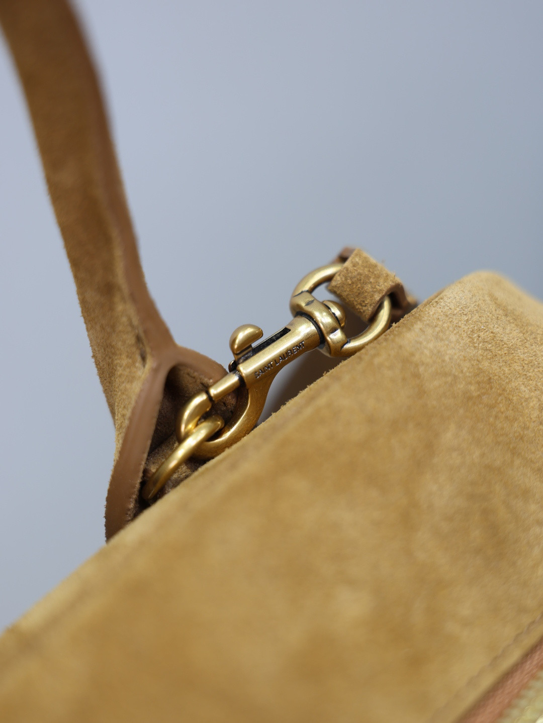 YSL SAC DE JOUR Small Boston in Suede 27x18x15cm - Image 14