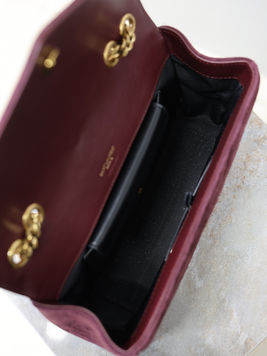 YSL LOULOU small in Suede 24x14x6cm - Image 10