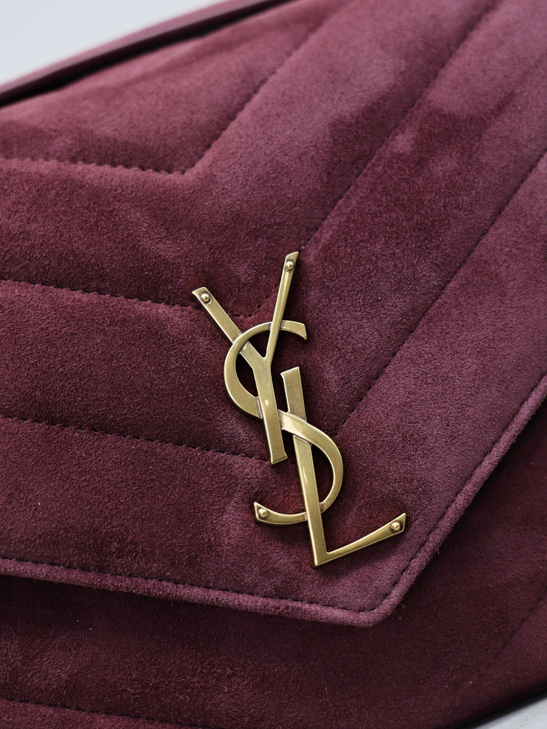YSL LOULOU Medium in Suede 29x17x8cm - Image 12