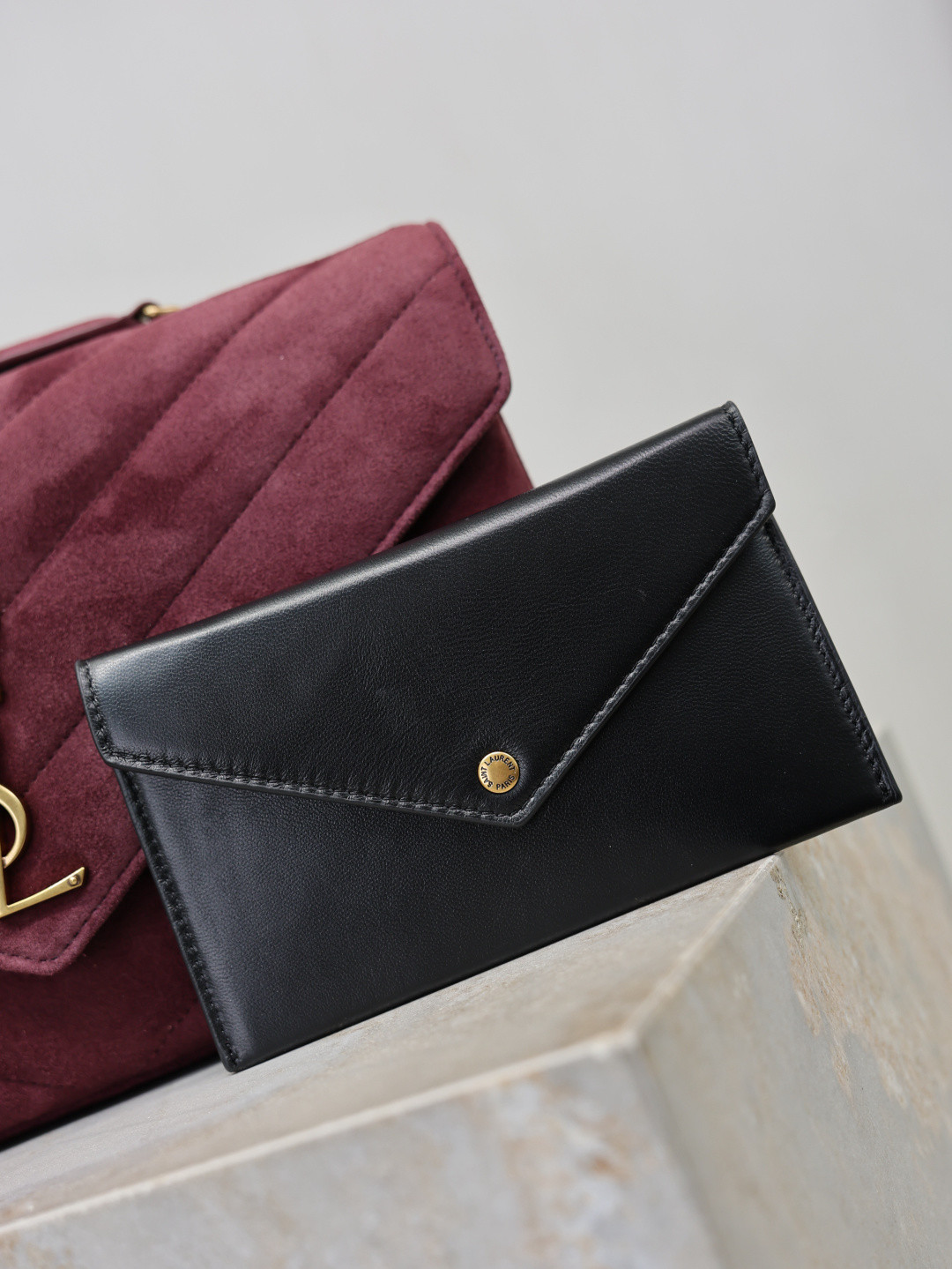 YSL LOULOU Medium in Suede 29x17x8cm - Image 14