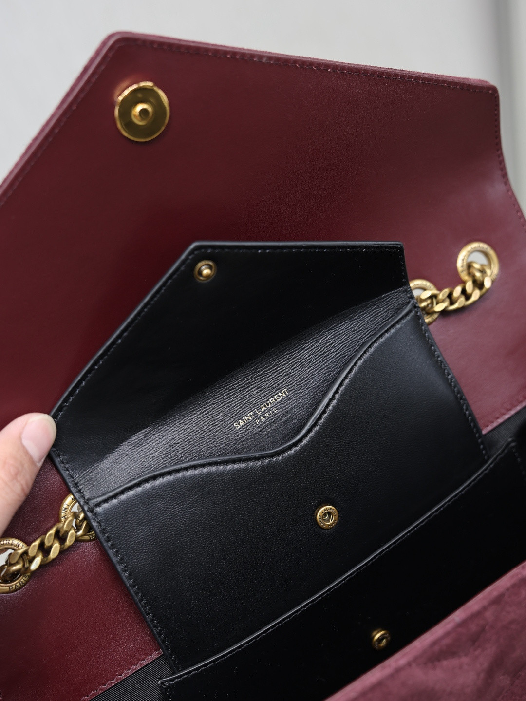 YSL LOULOU Medium in Suede 29x17x8cm - Image 15