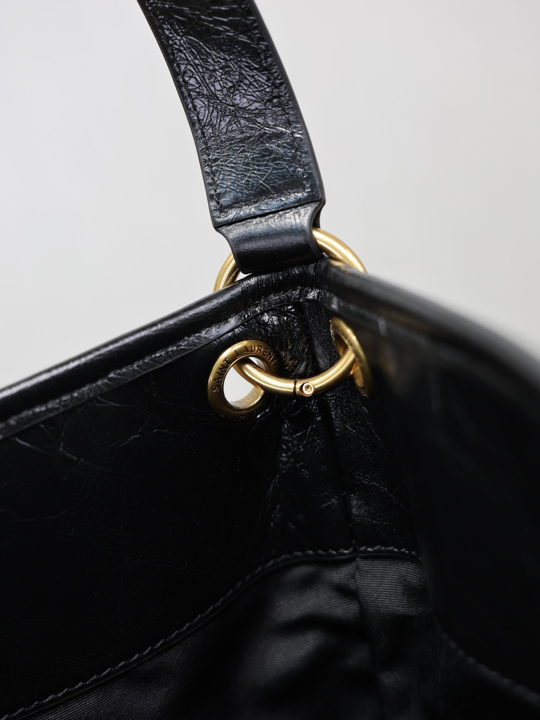 YSL NIKI Supple Bucket 33x16x40cm - Image 15