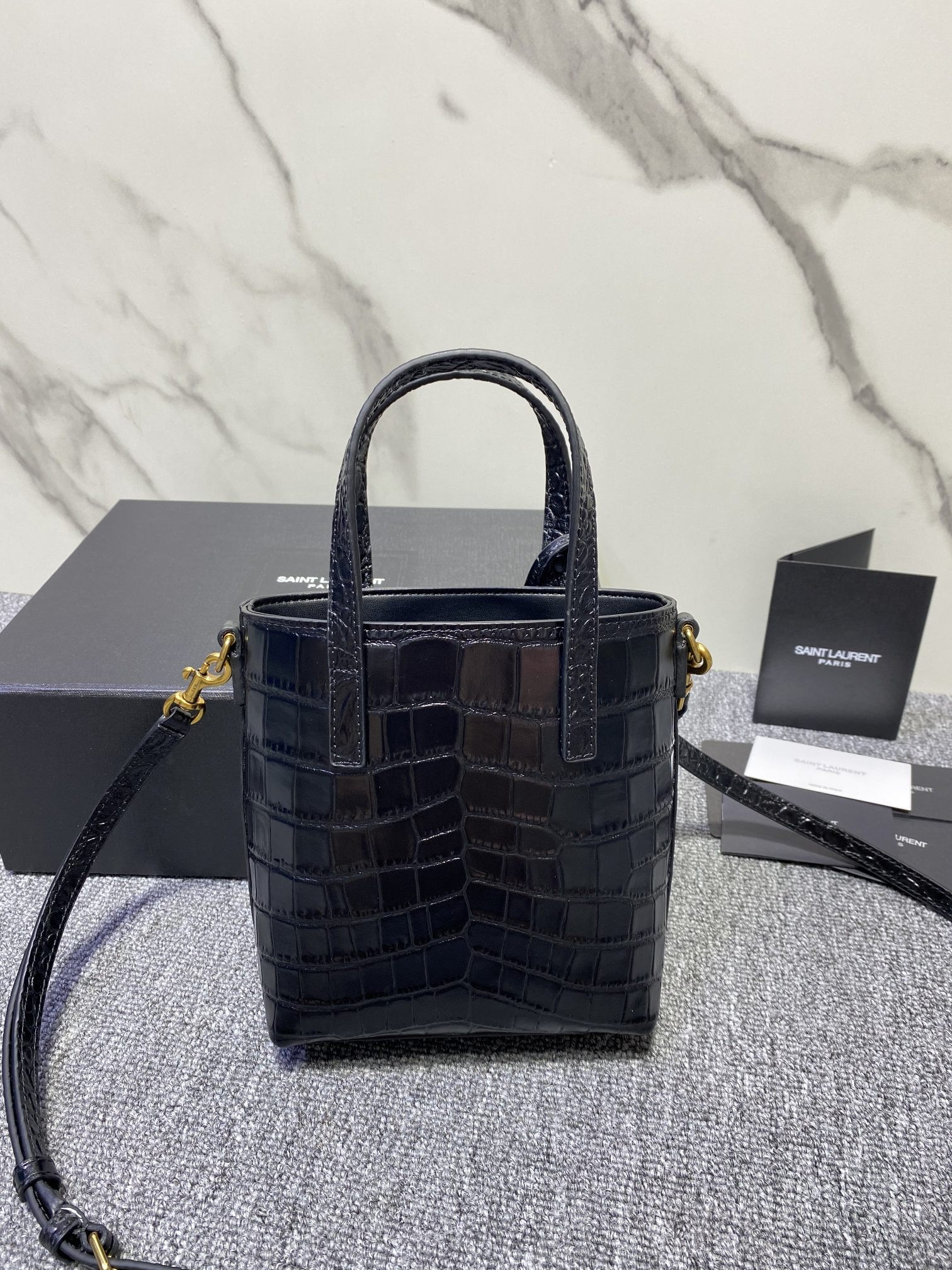 YSL Mini Toy Shopping Saint Laurent IN CROCODILE-EMBOSSED LEATHER 18x17x8cm - Image 3