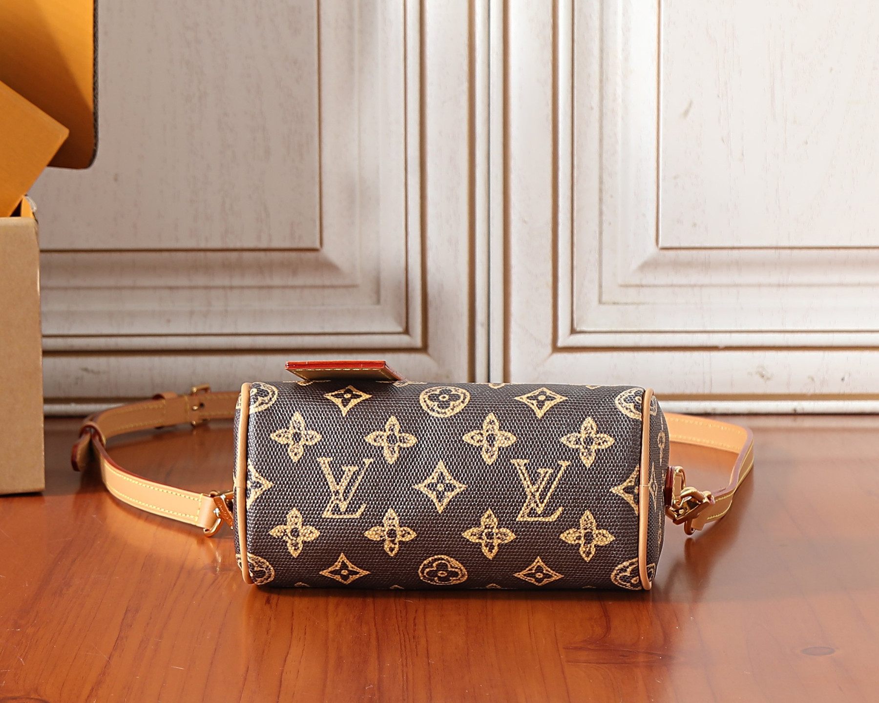 LV NANO SPEEDY Handbag M27610 10x7.5x16cm - Image 5