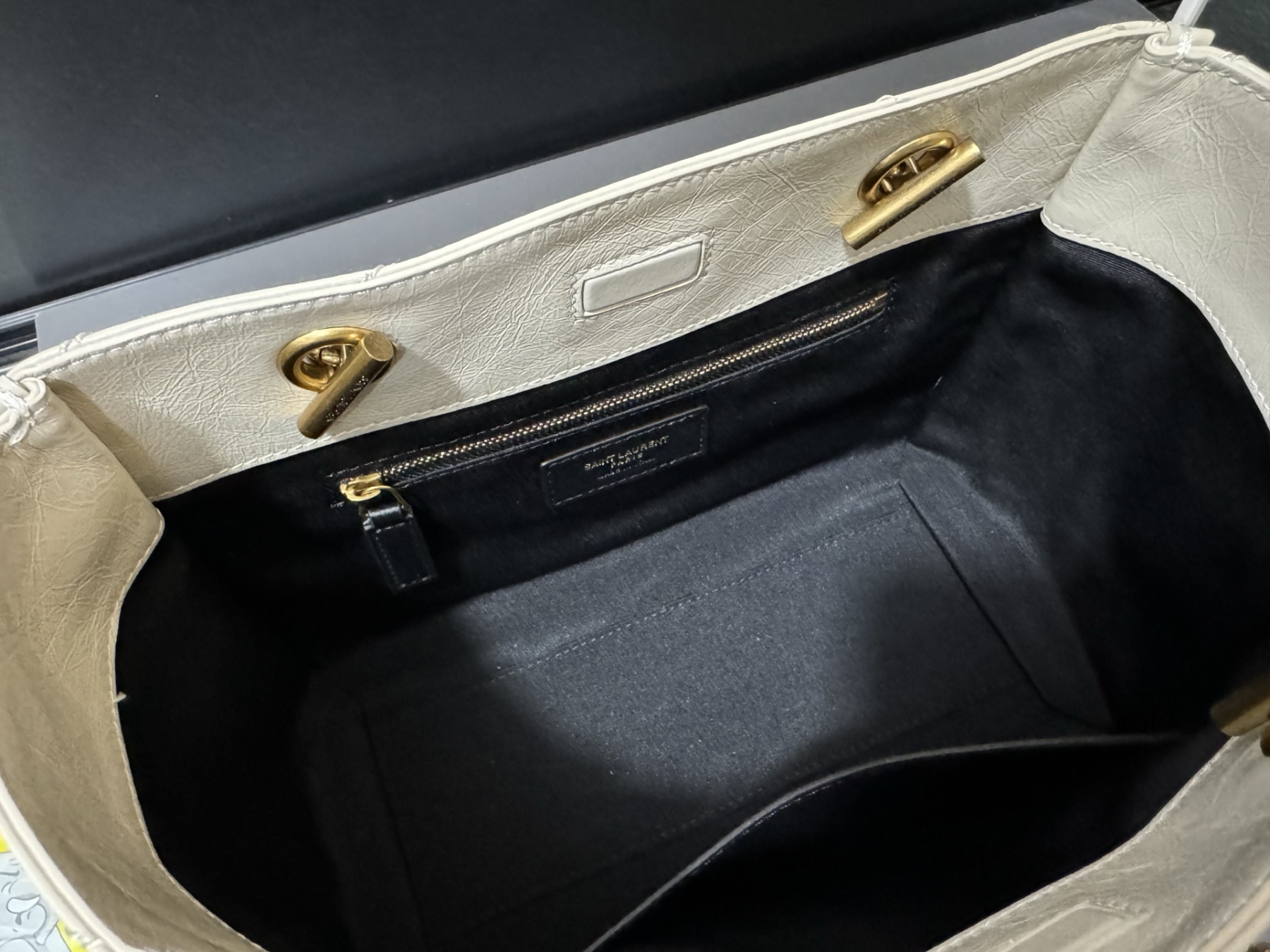 YSL NIKI Small Shopping in Vintage Leather 25x19x10cm - Image 4