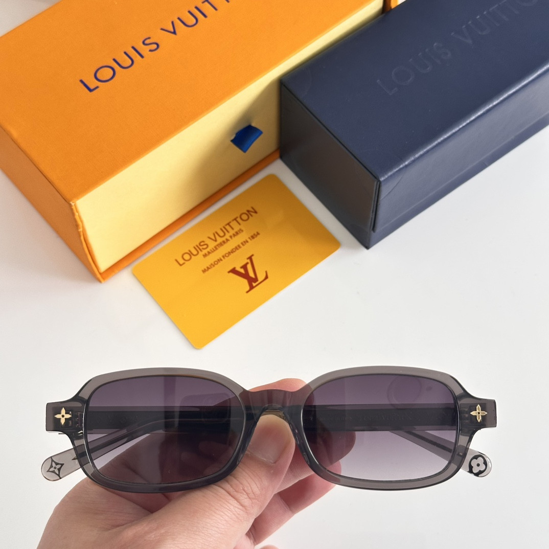 LV Glasses Z3045W 53-18-145 - Image 4