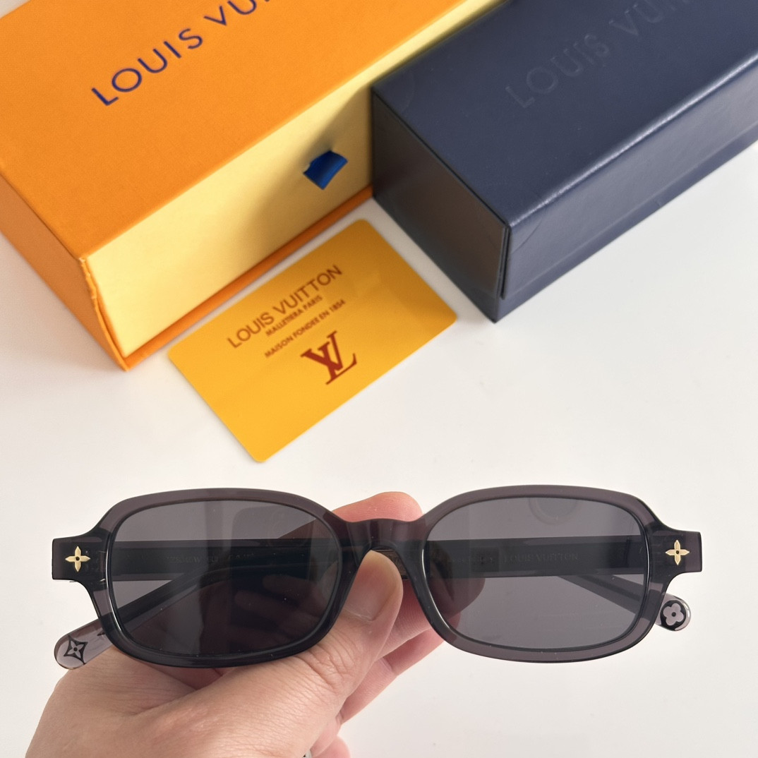 LV Glasses Z3045W 53-18-145 - Image 6