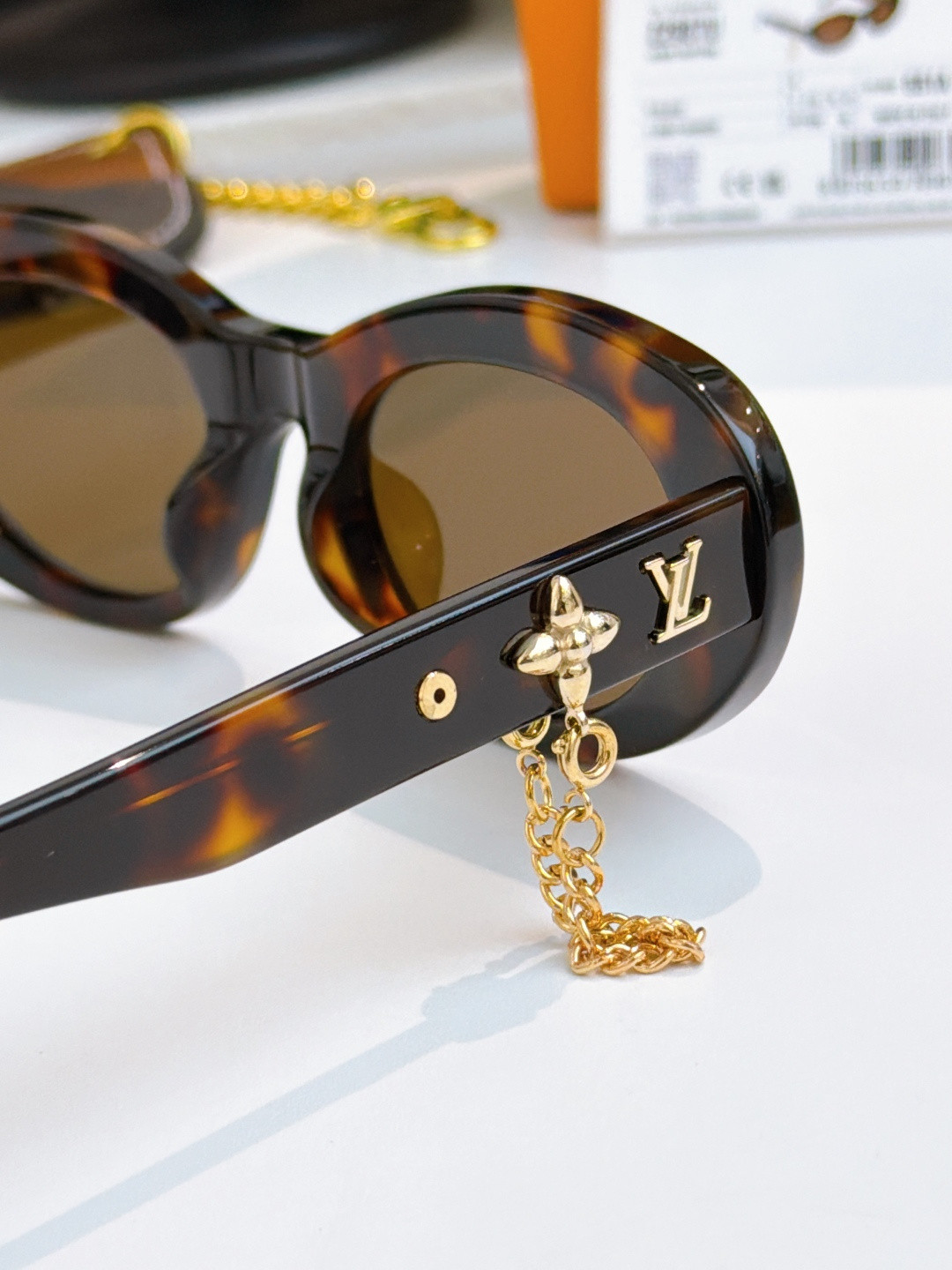 LV Glasses Z2987 53-20-145 - Image 10