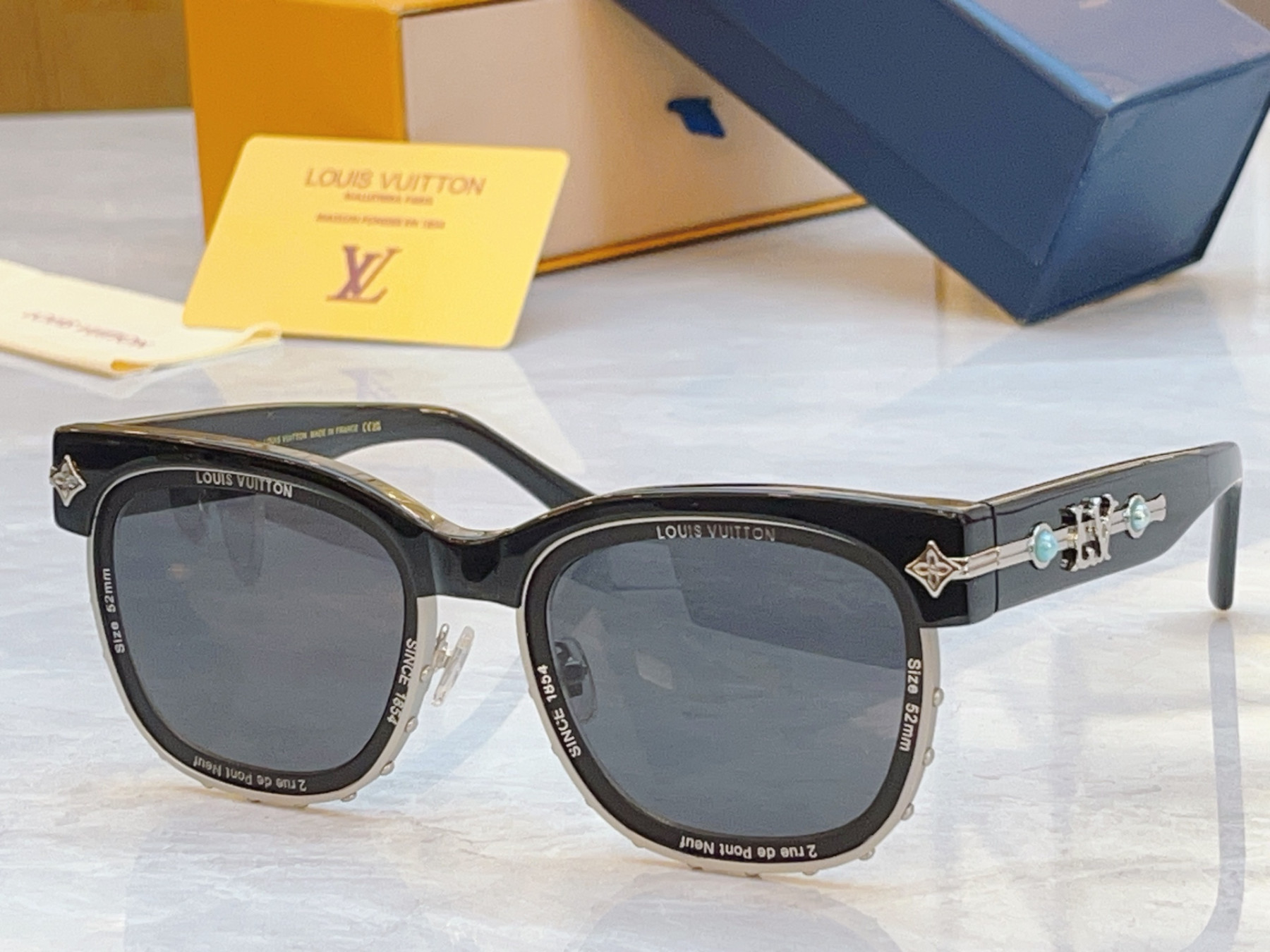LV Glasses Z2022U 53-21-140 - Image 3