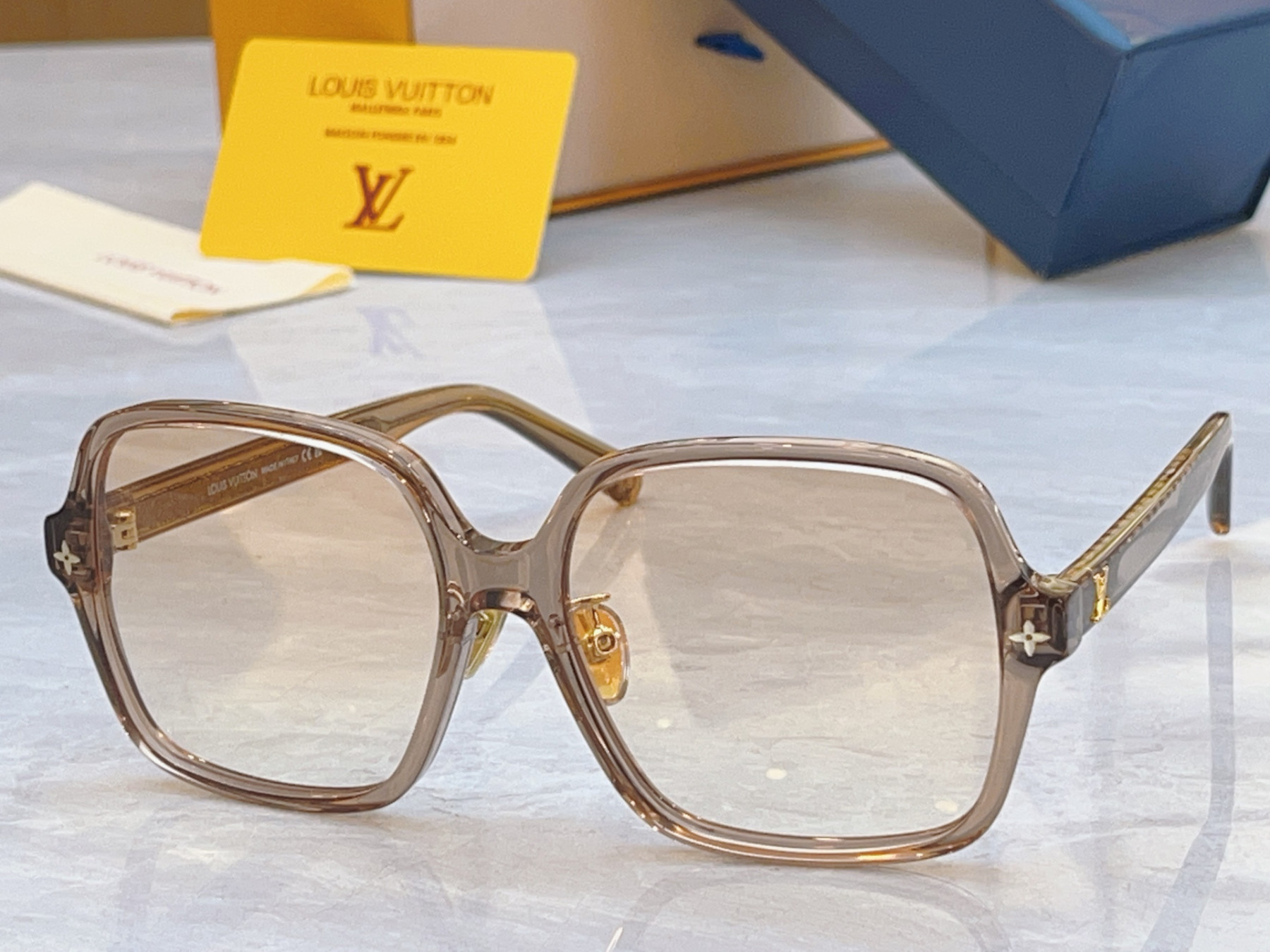 LV Glasses Z3044E 56-16-145 - Image 7