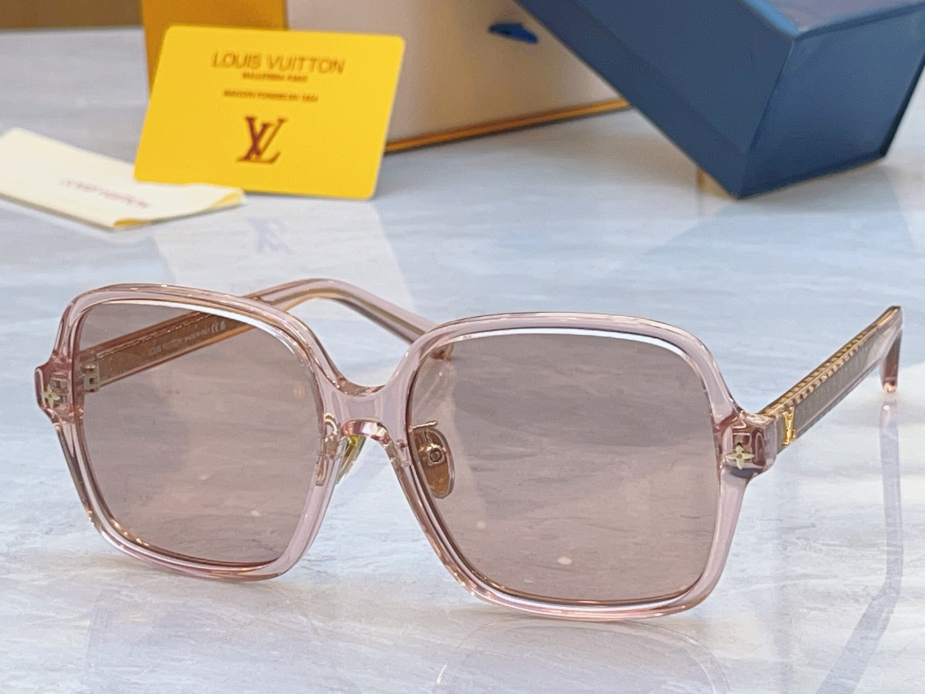 LV Glasses Z3044E 56-16-145 - Image 4